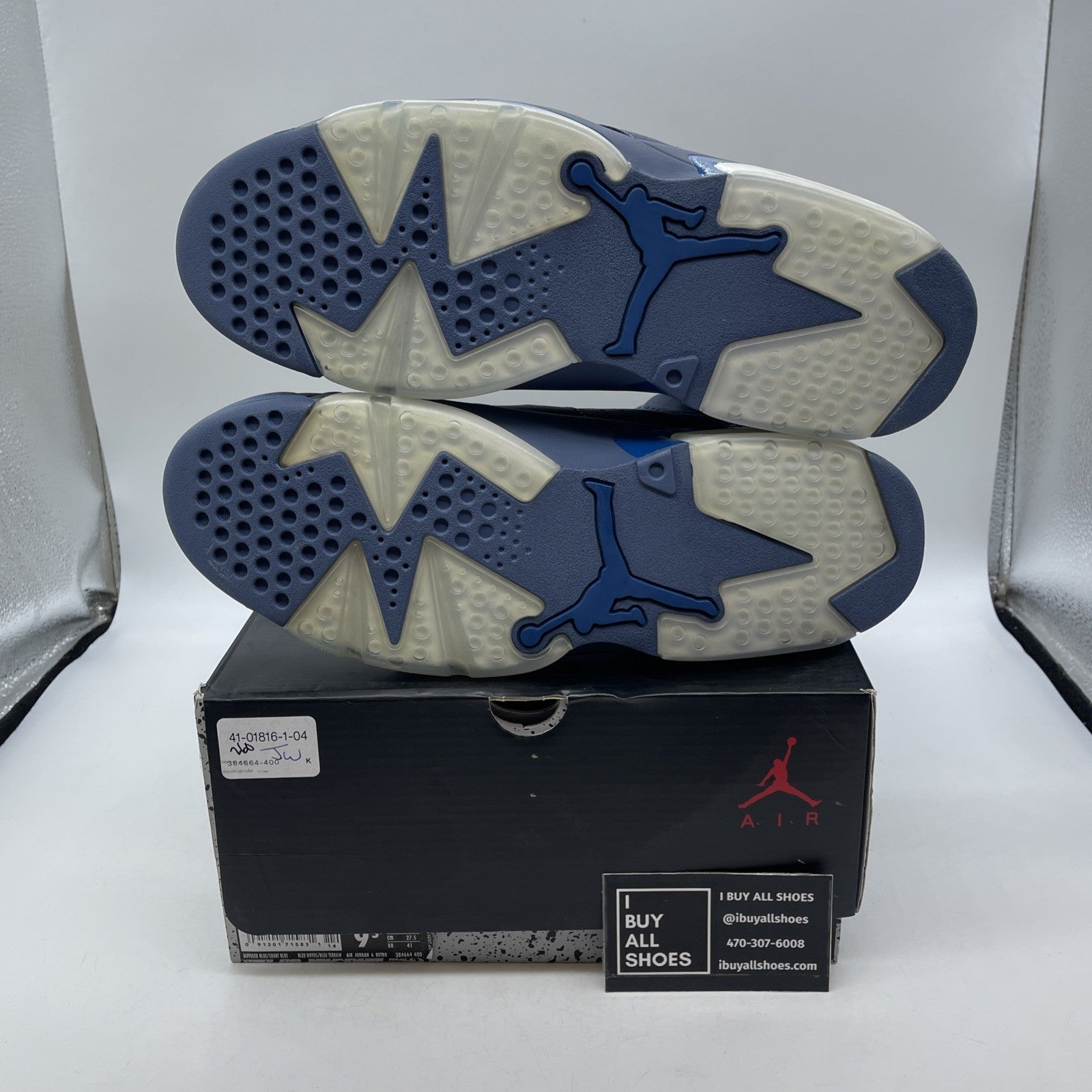 Size 9.5 - Air Jordan 6 Retro Diffused Blue (384664-400)