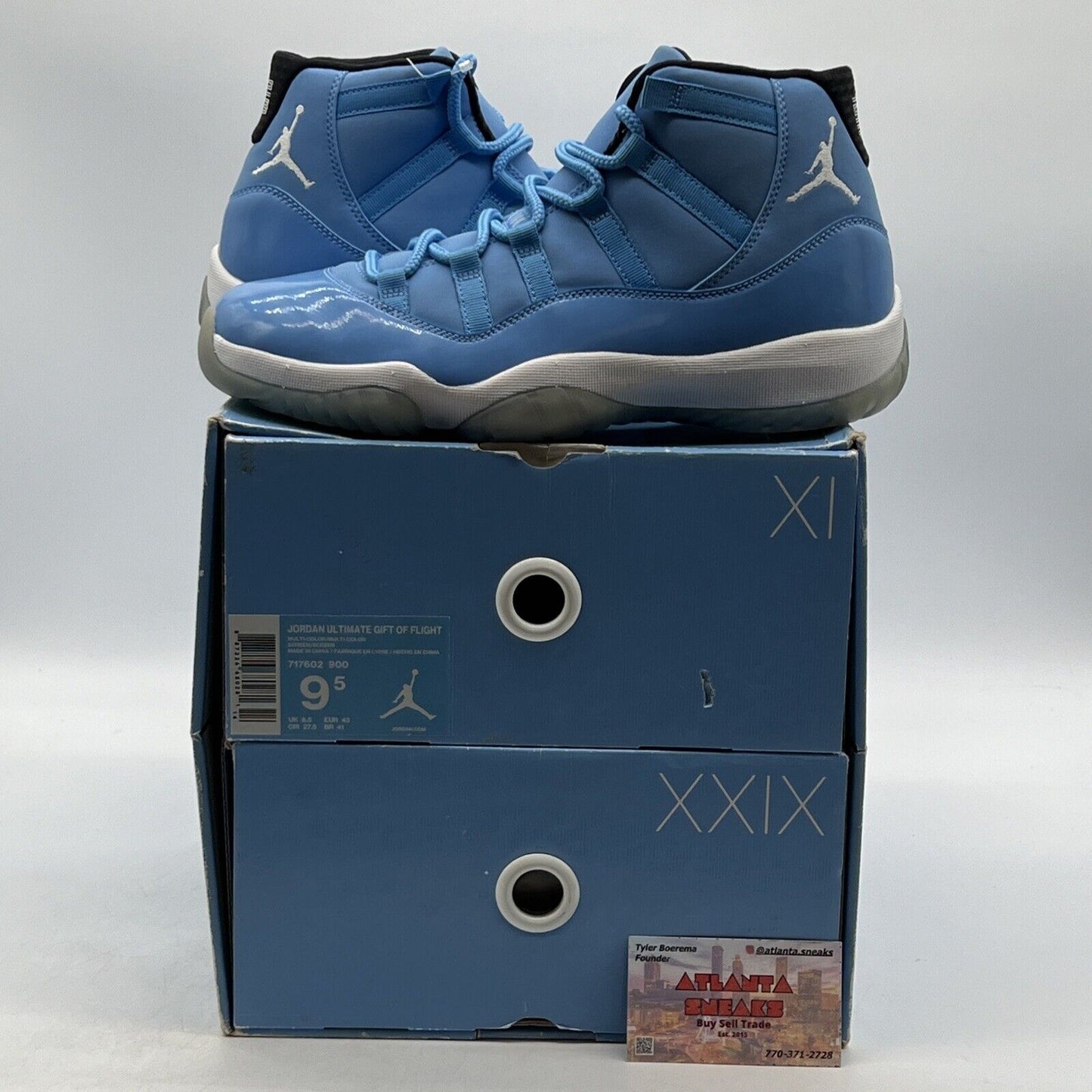 Size 9.5 - Air Jordan 11 Retro Pantone White Leather (689479-405)