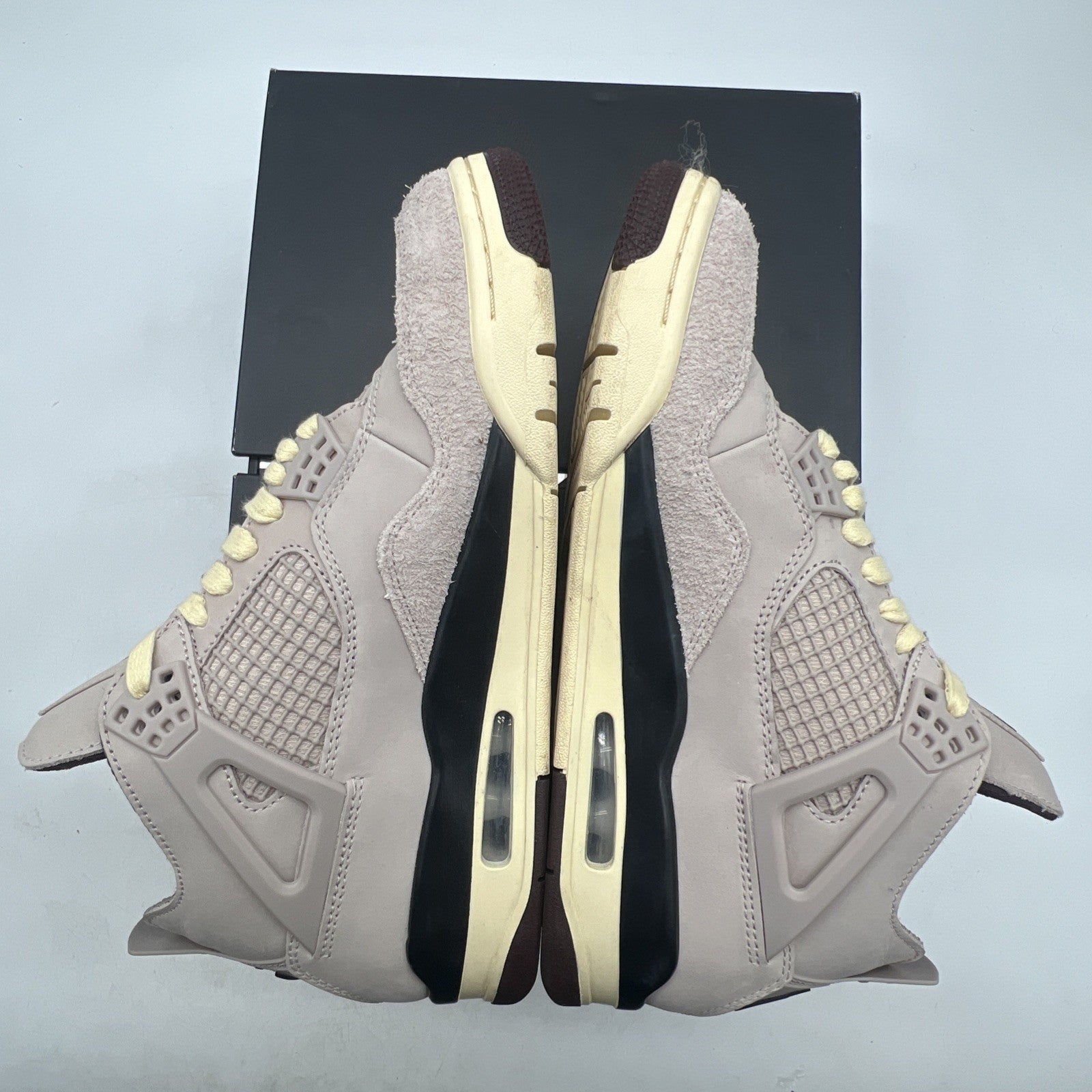Size 9.5W - A Ma Maniére x Air Jordan 4 Retro While You Were Sleeping FZ4810-200