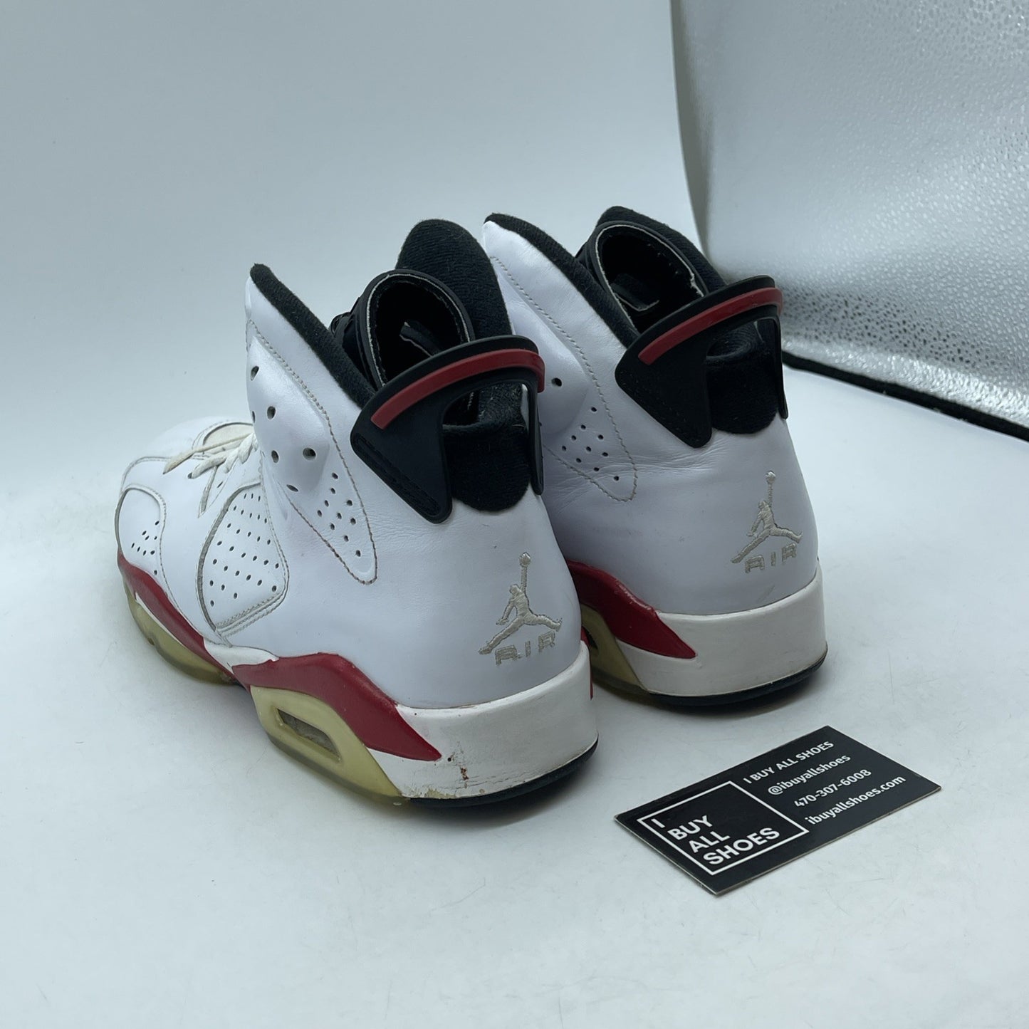 Size 10.5 - Air Jordan 6 Retro Bulls White Red Suede Leather (384664-102)