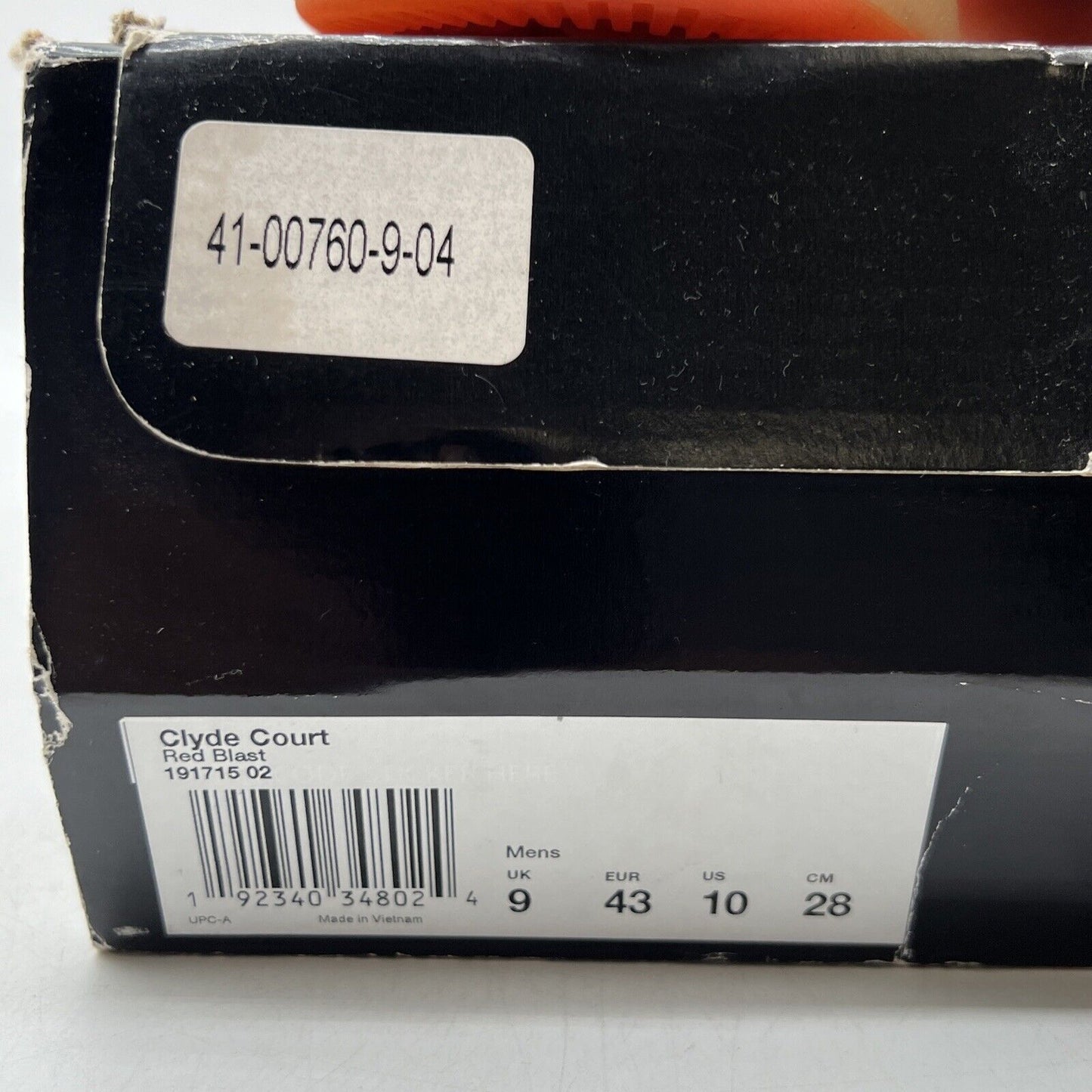 Size 10 - PUMA Clyde Court Disrupt Yellow Black (191715-02)