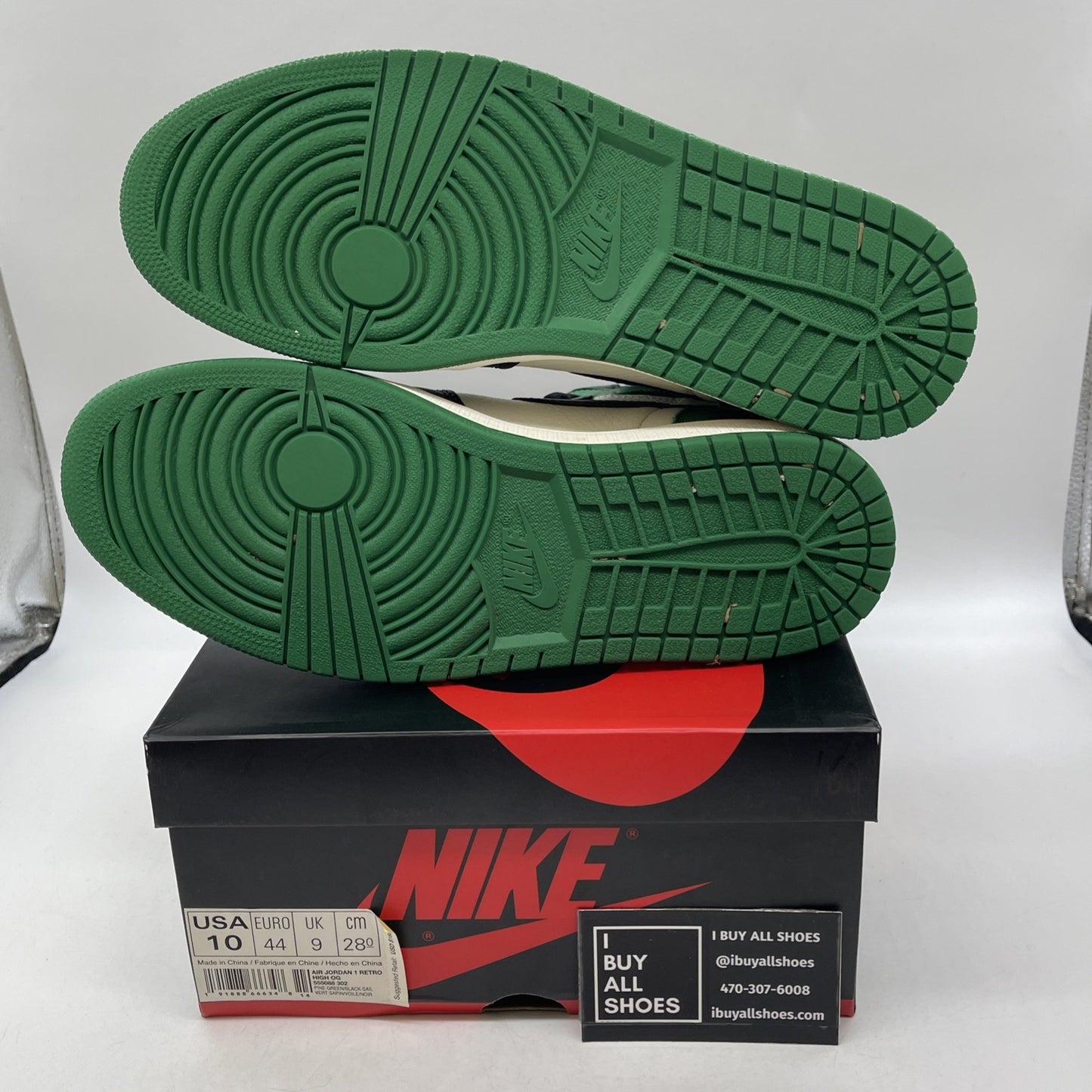Size 10 - Air Jordan 1 Retro High OG Pine Green 2018 (555088-302)