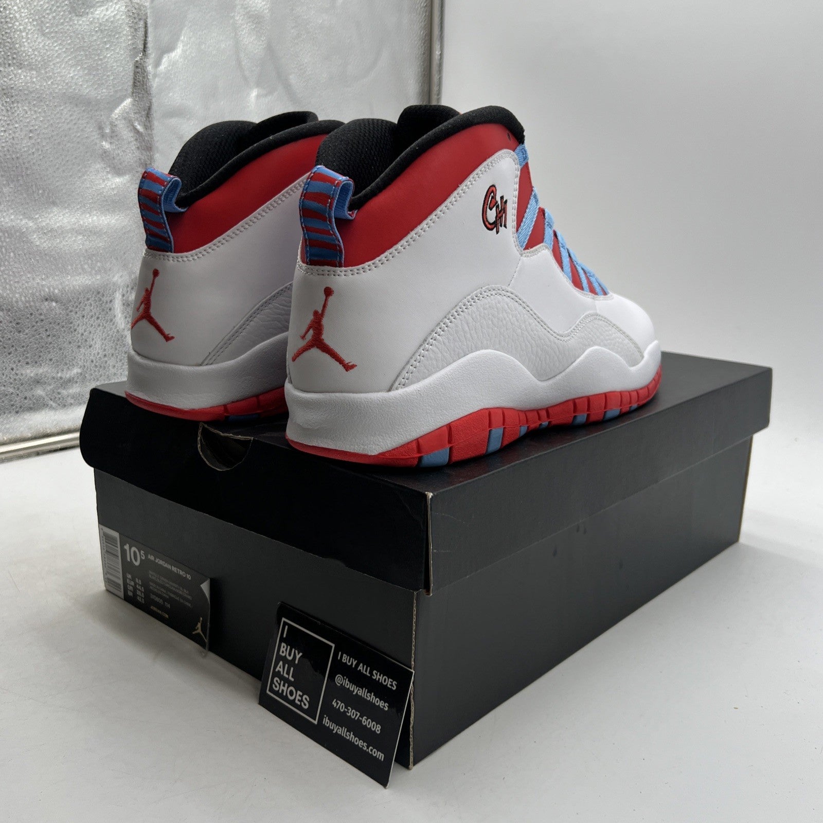 Size 10.5 - Air Jordan 10 Retro City Pack - Chicago (310805-114)