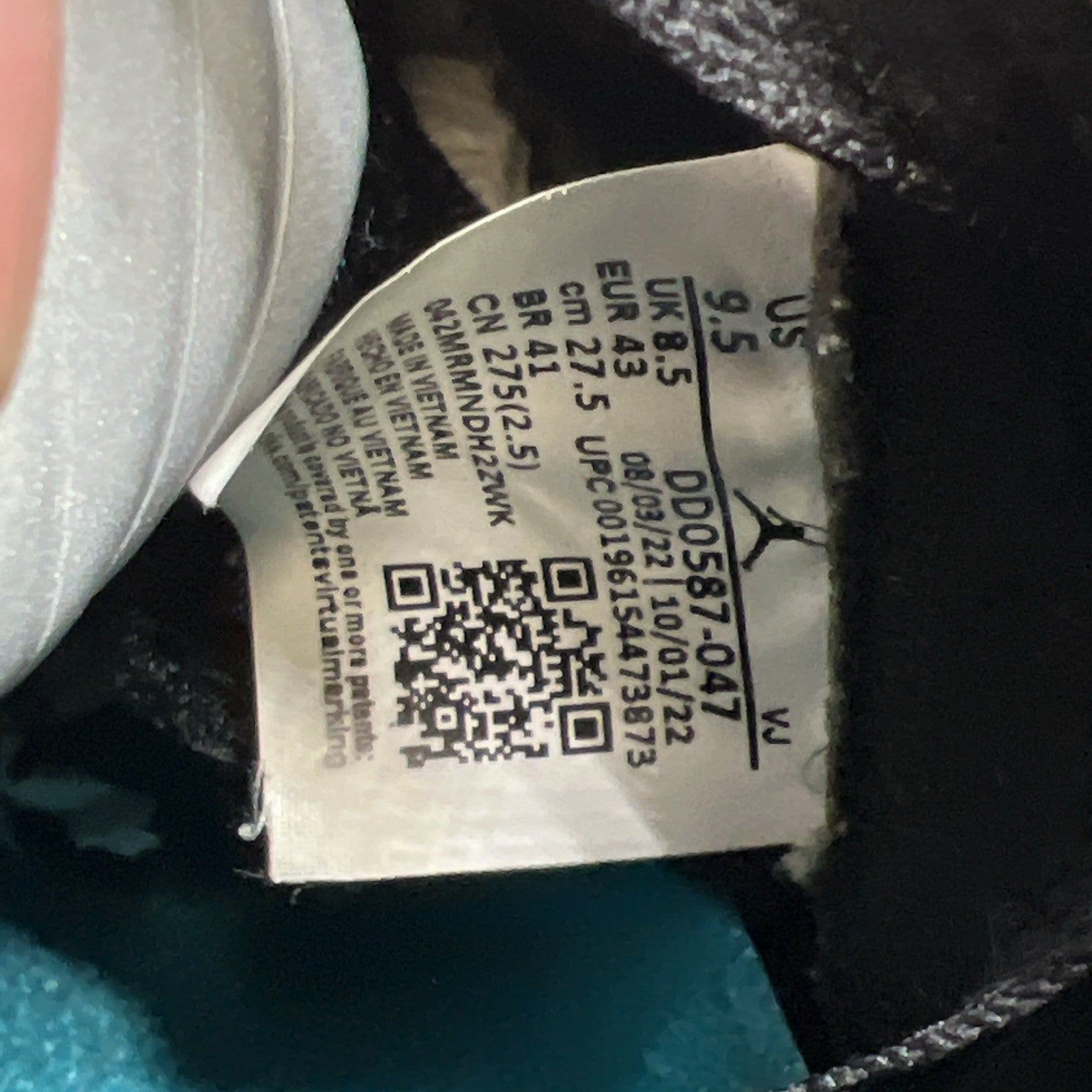 Size 9.5 - Air Jordan 5 Retro Mid Aqua (DD0587-047)