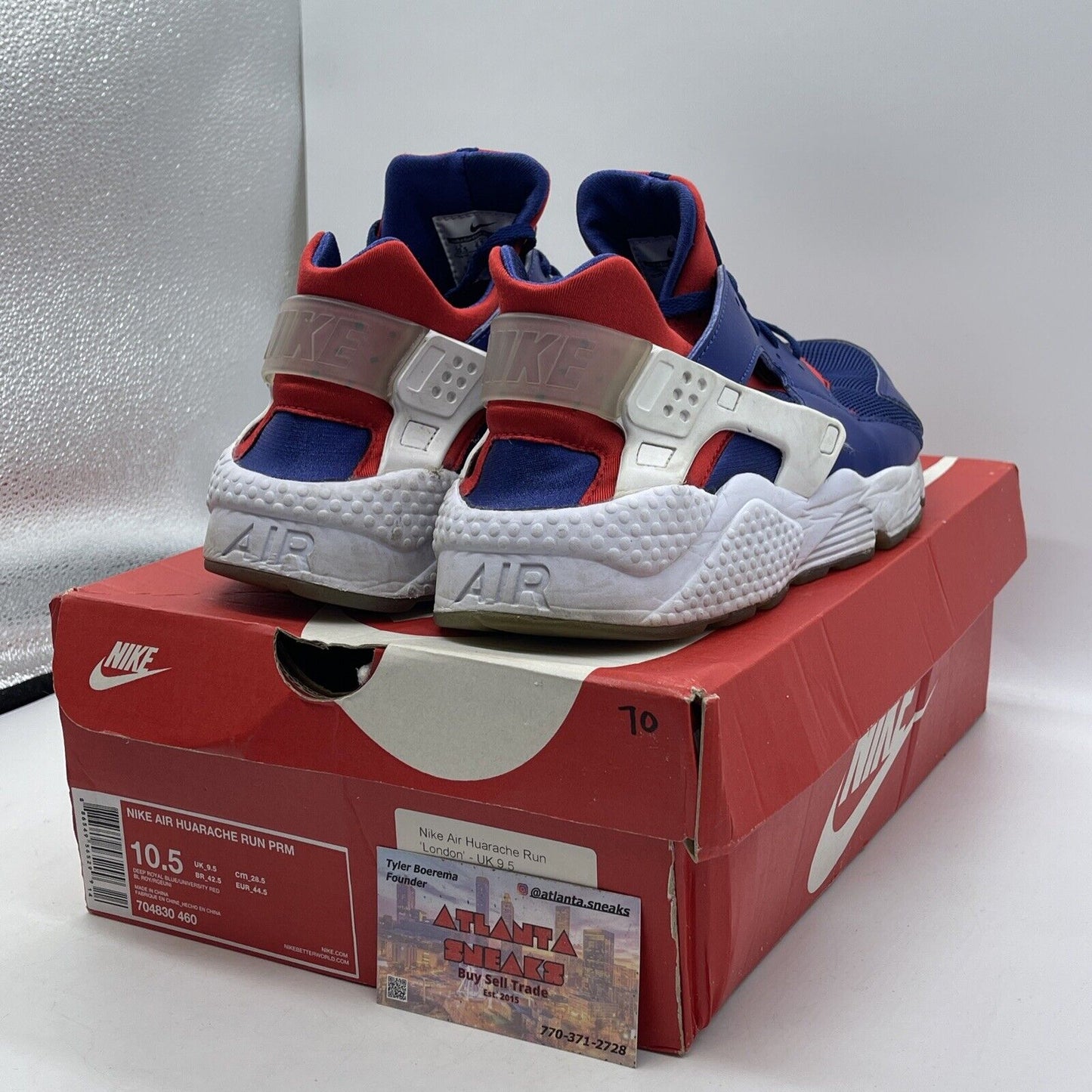 Size 10.5 - Nike Air Huarache Premium London Blue Red Suede White (704830-460)