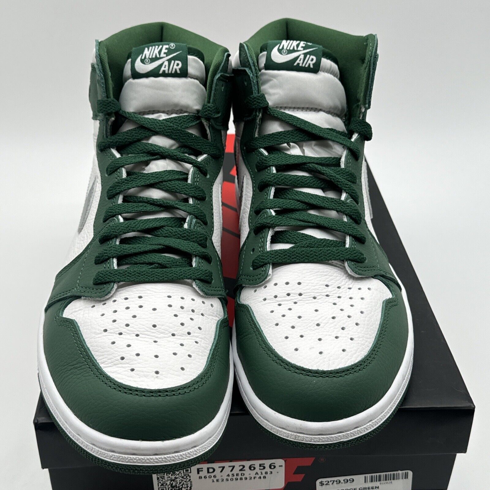 Size 10.5 - Jordan 1 Retro OG High Gorge Green Vnds Og All Clerics Silver White