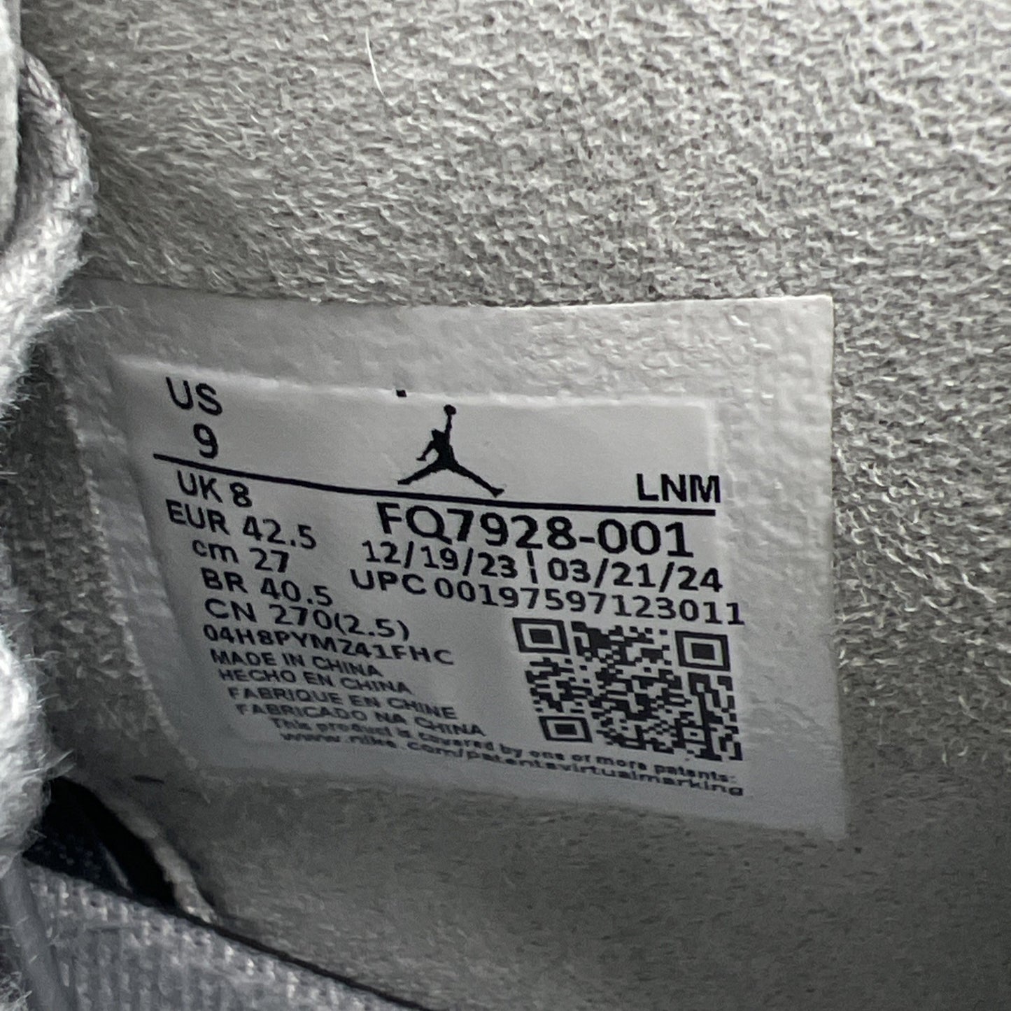 Size 9 - Air Jordan 4 Retro SE Wet Cement (FQ7928-001)