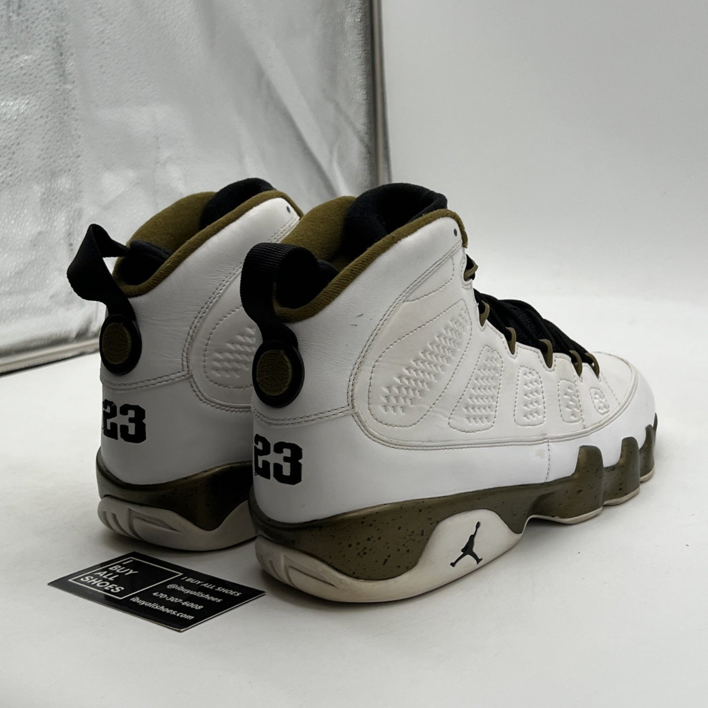 Size 11.5 - Air Jordan 9 Retro Statue (302370-109)
