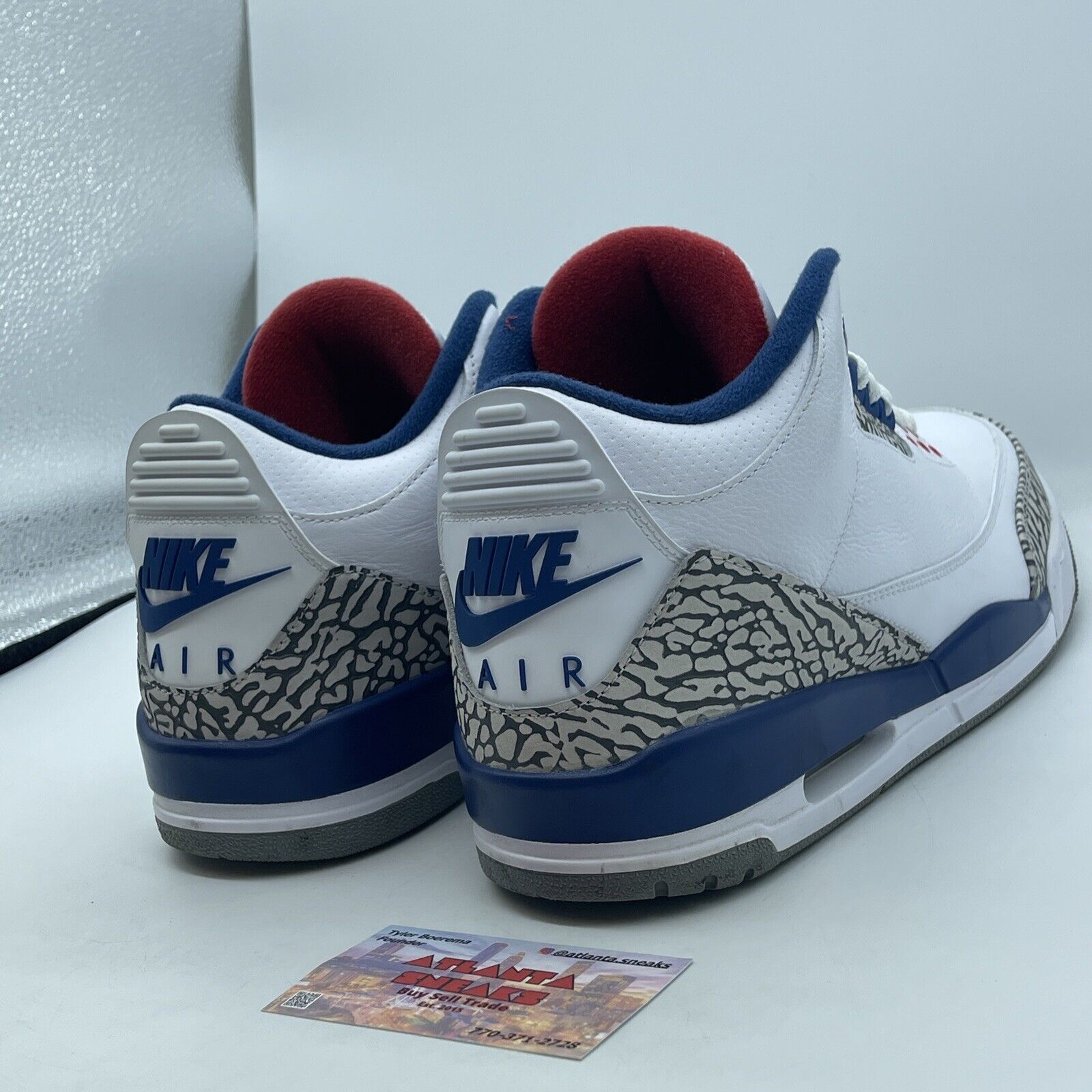 Size 11.5 - Jordan 3 Retro OG Mid True Blue Gray Red White (854262-106)