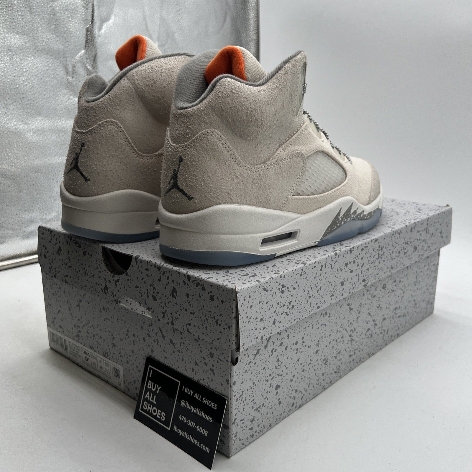Size 9.5 - Air Jordan 5 Retro SE Craft Light Orewood Brown (FD9222-180)