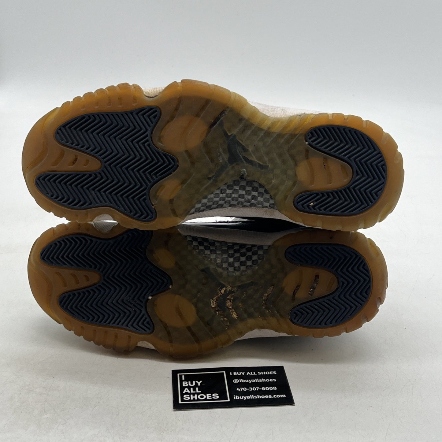Size 8.5 - Air Jordan 11 Retro Low Georgetown (528895-007)