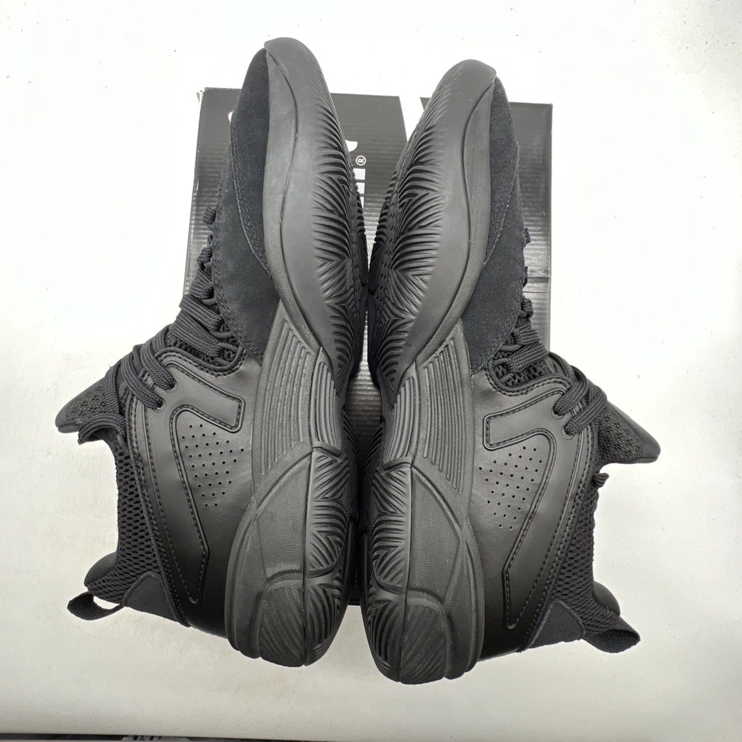 Size 13 - PUMA Dreamer 3 Mid tops: Triple Black (194471-20)