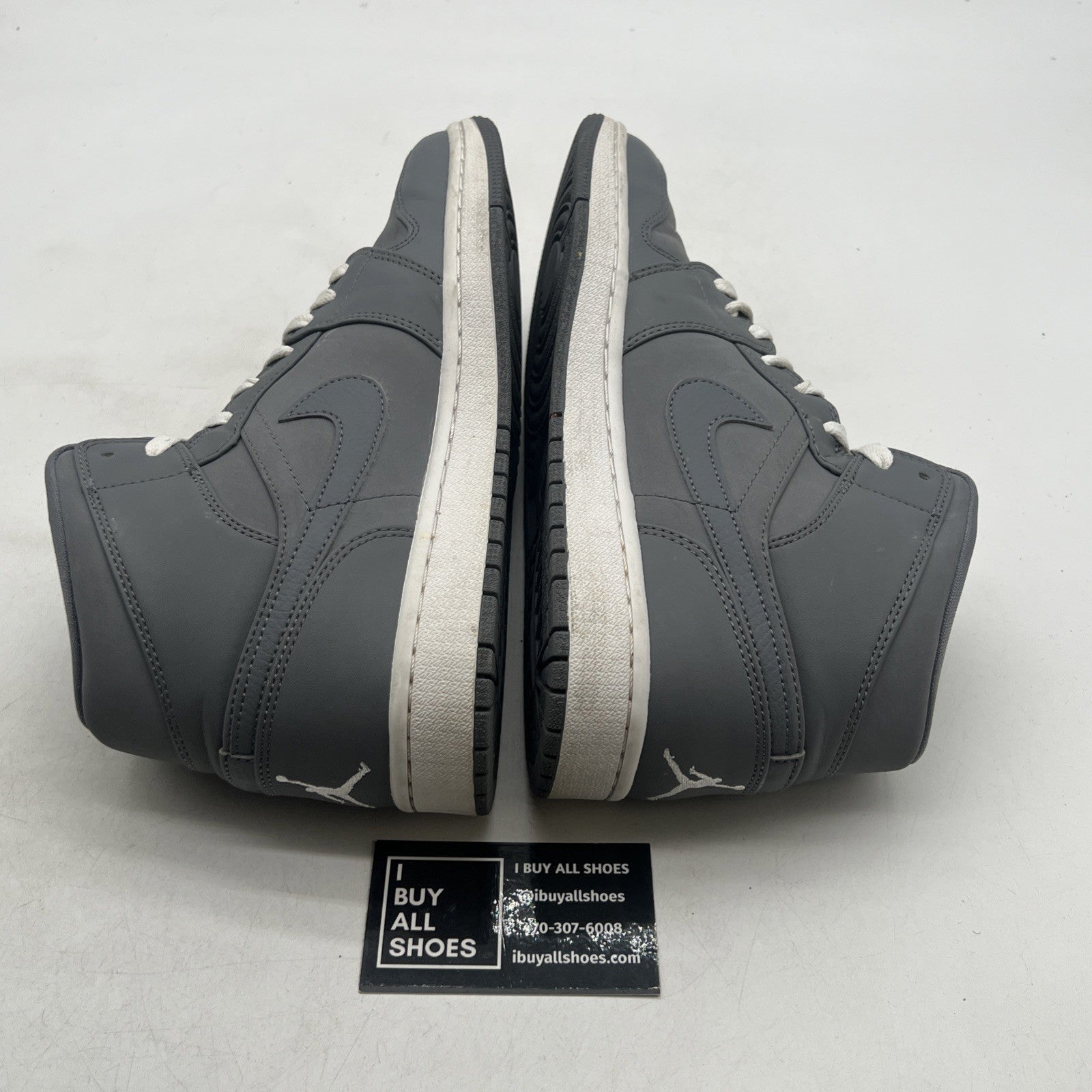Size 9.5 - Air Jordan 1 Retro Mid Cool Grey (554724-014)