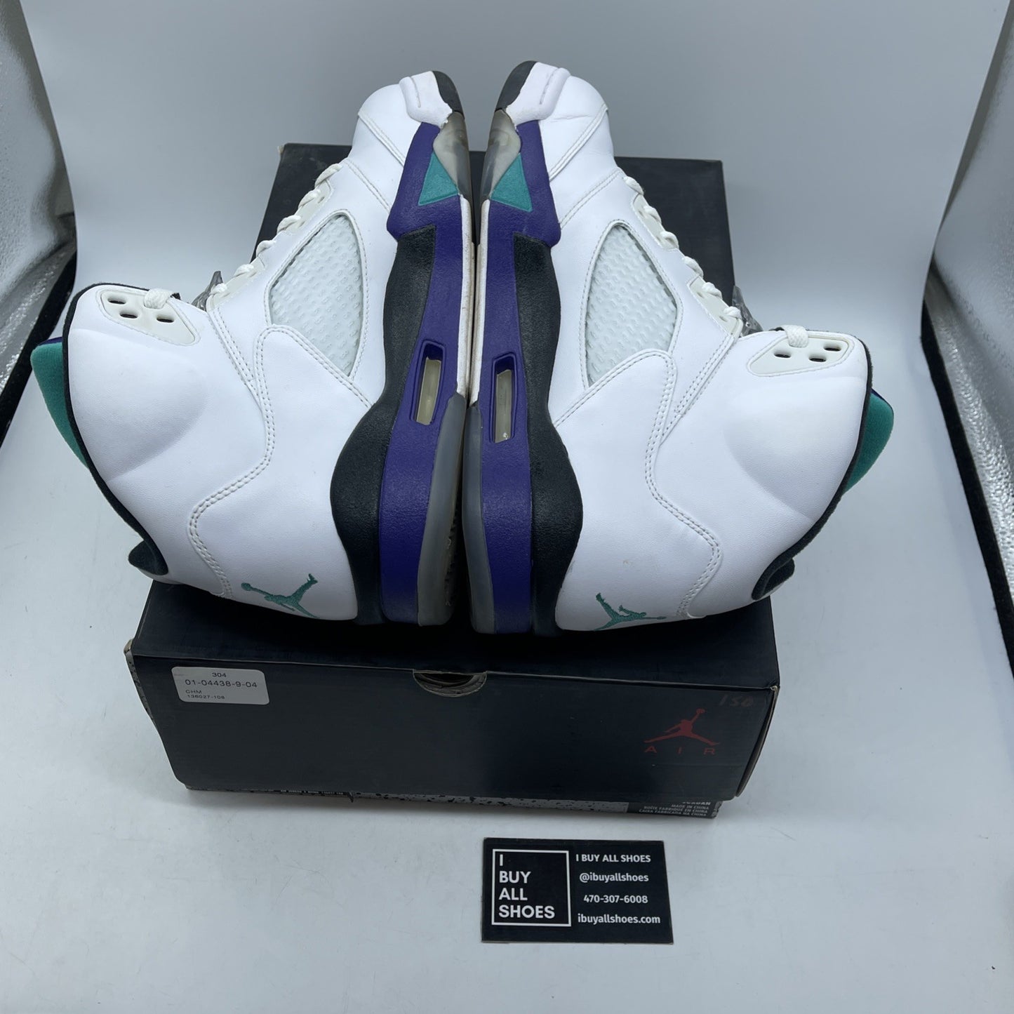 Size 10.5 - Jordan 5 Retro Grape 2013 White Purple Leather (136027-108)
