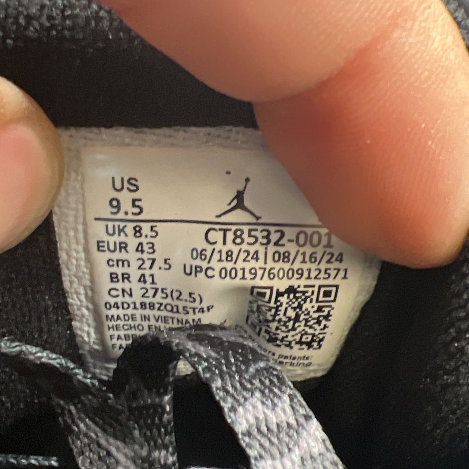 Size 9.5 - Air Jordan 3 Retro 2025 Black Cat (CT8532-001)