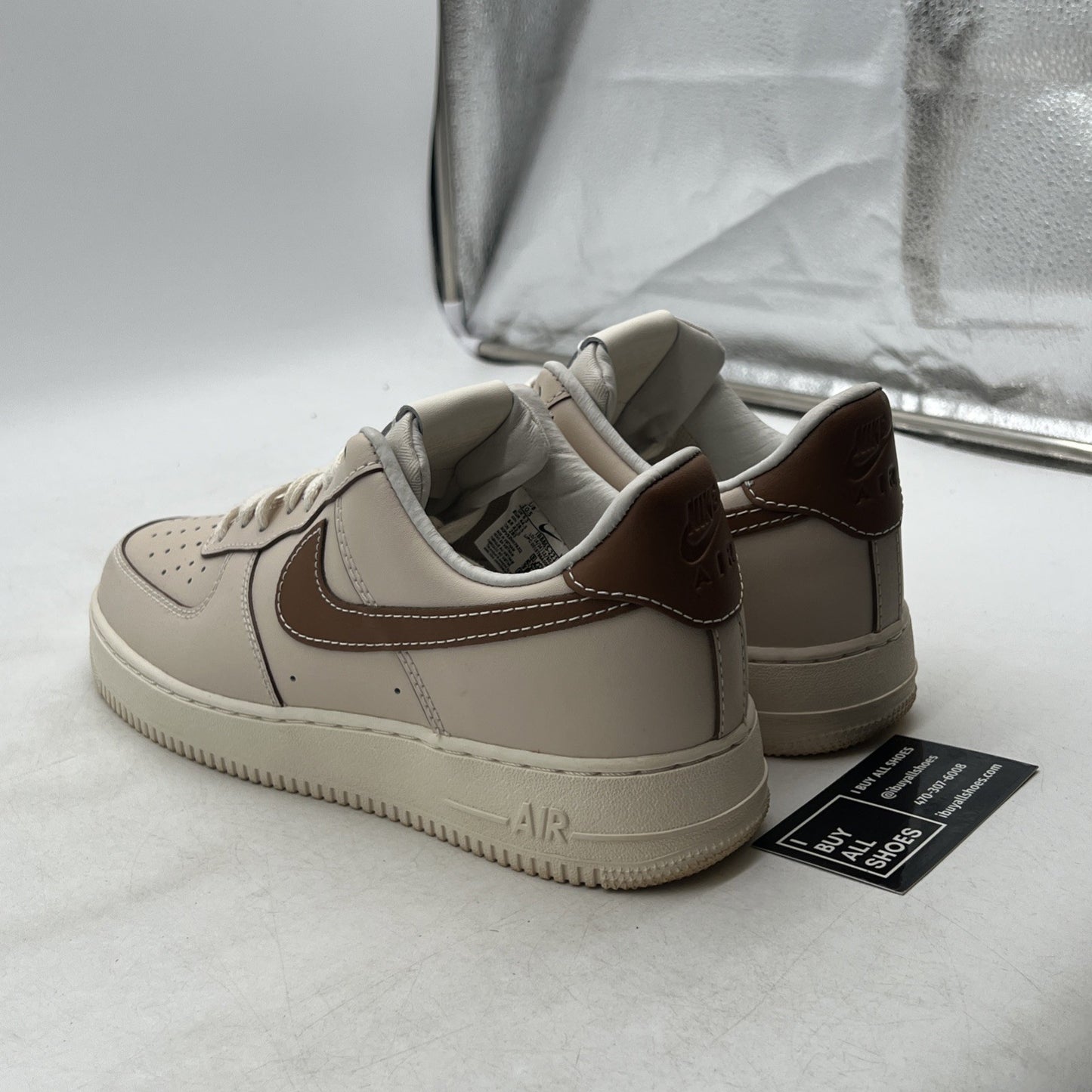 Size 10.5 - Nike Air Force 1 '07 Low Pearl White British Tan (IB8865-221)