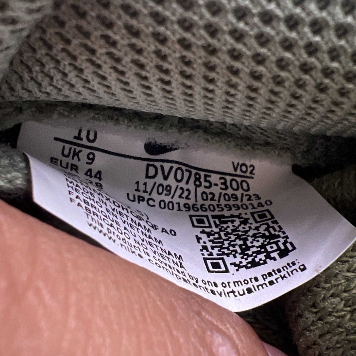 Size 10 - Nike Air Force 1 Jewel Color of the Month - Oil Green (DV0785-300)