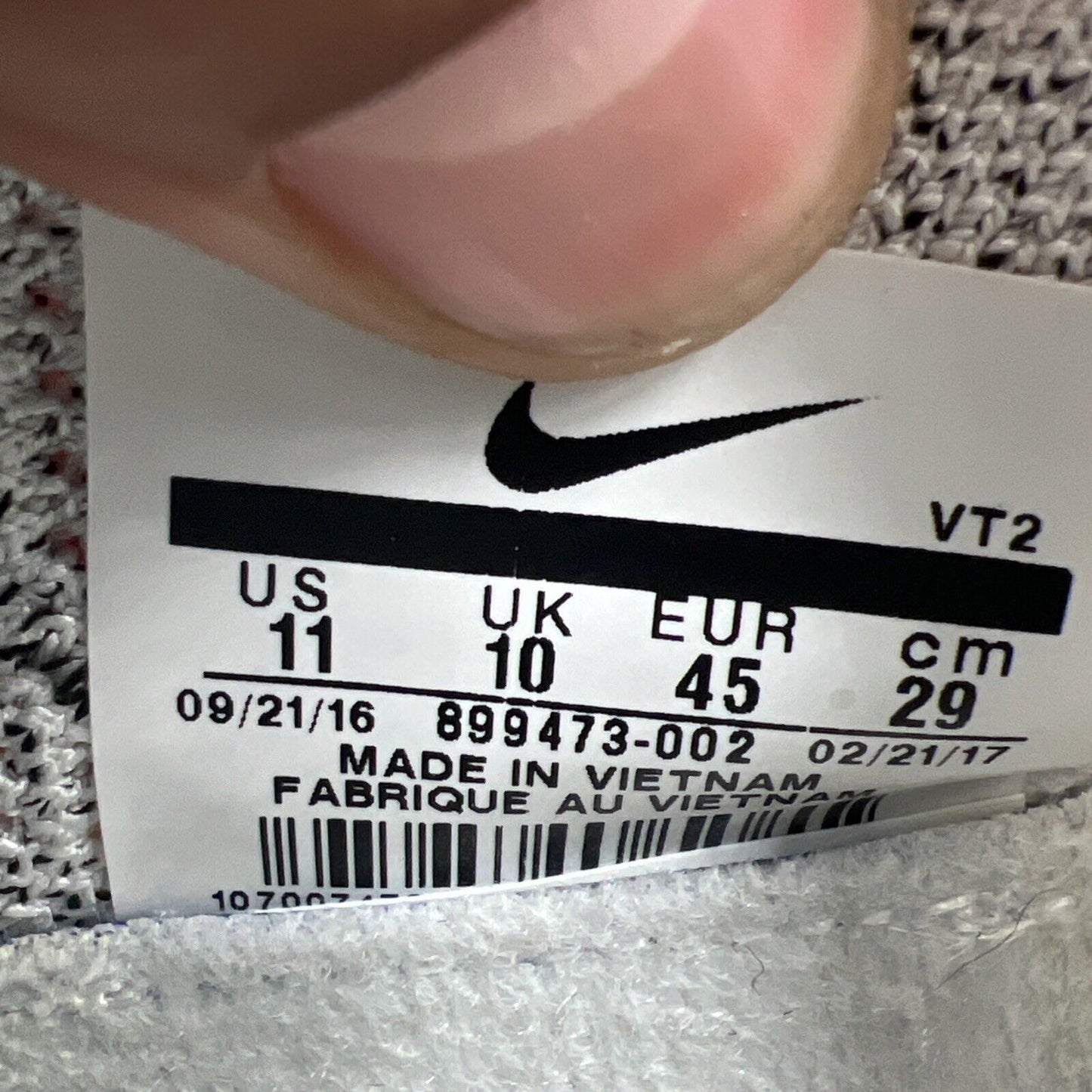 Size 11 - NikeLab Air VaporMax Oreo (699473-002)