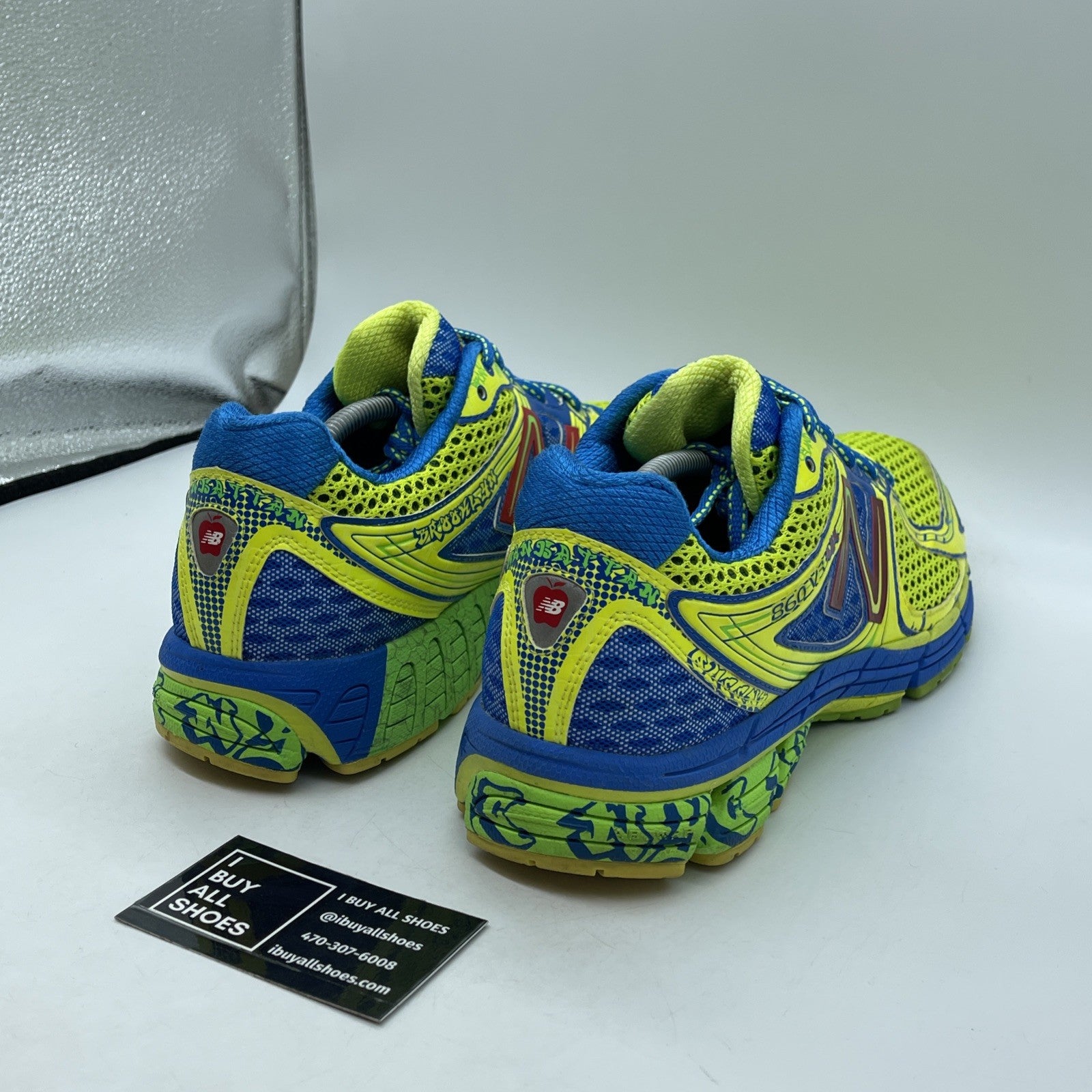 Size 12.5 - NYC Marathon New Balance - Blue Red Suede (M860NYC3)