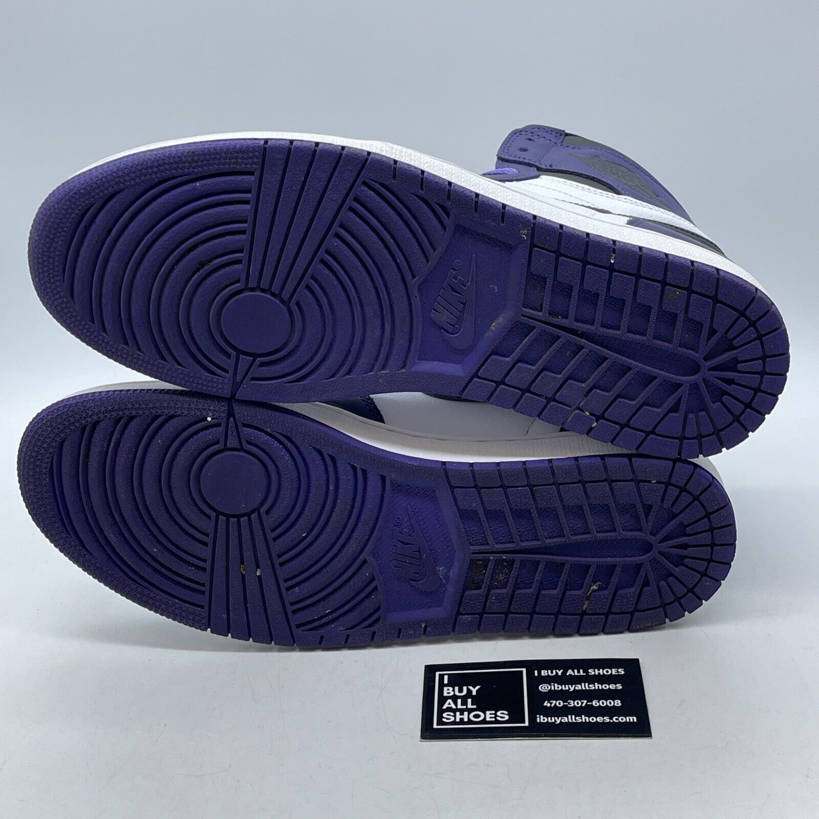 Size 10.5 - Jordan 1 Retro OG High Court Purple 2.0 Black Leather (555088-500)