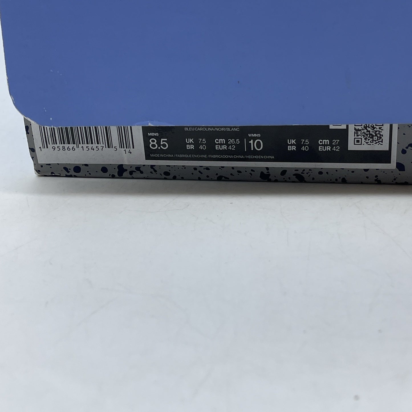 Size 8 - Jordan 6 Retro Mid UNC Home