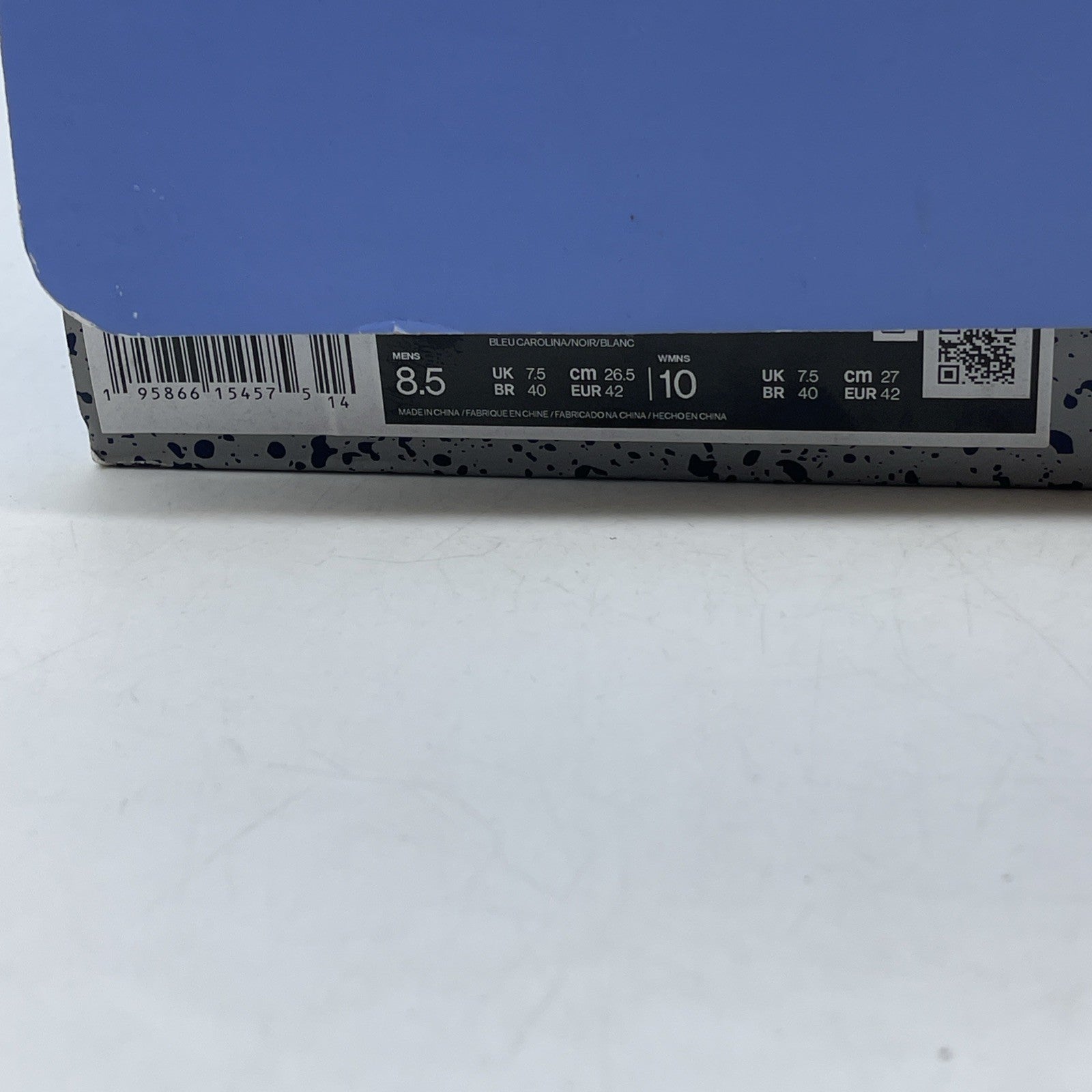 Size 8 - Jordan 6 Retro Mid UNC Home