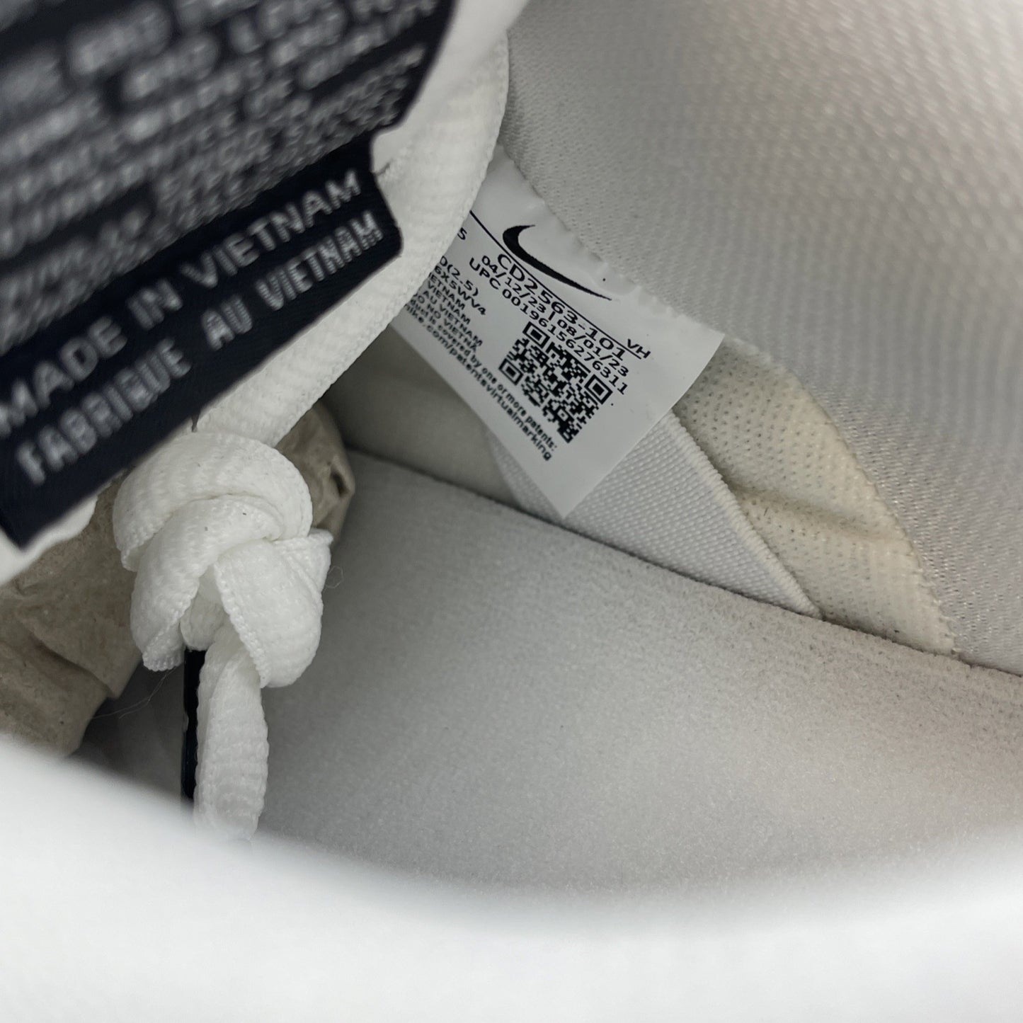 Size 13 - Nike SB Dunk Low White Gum Black Leather (CD2563-101)