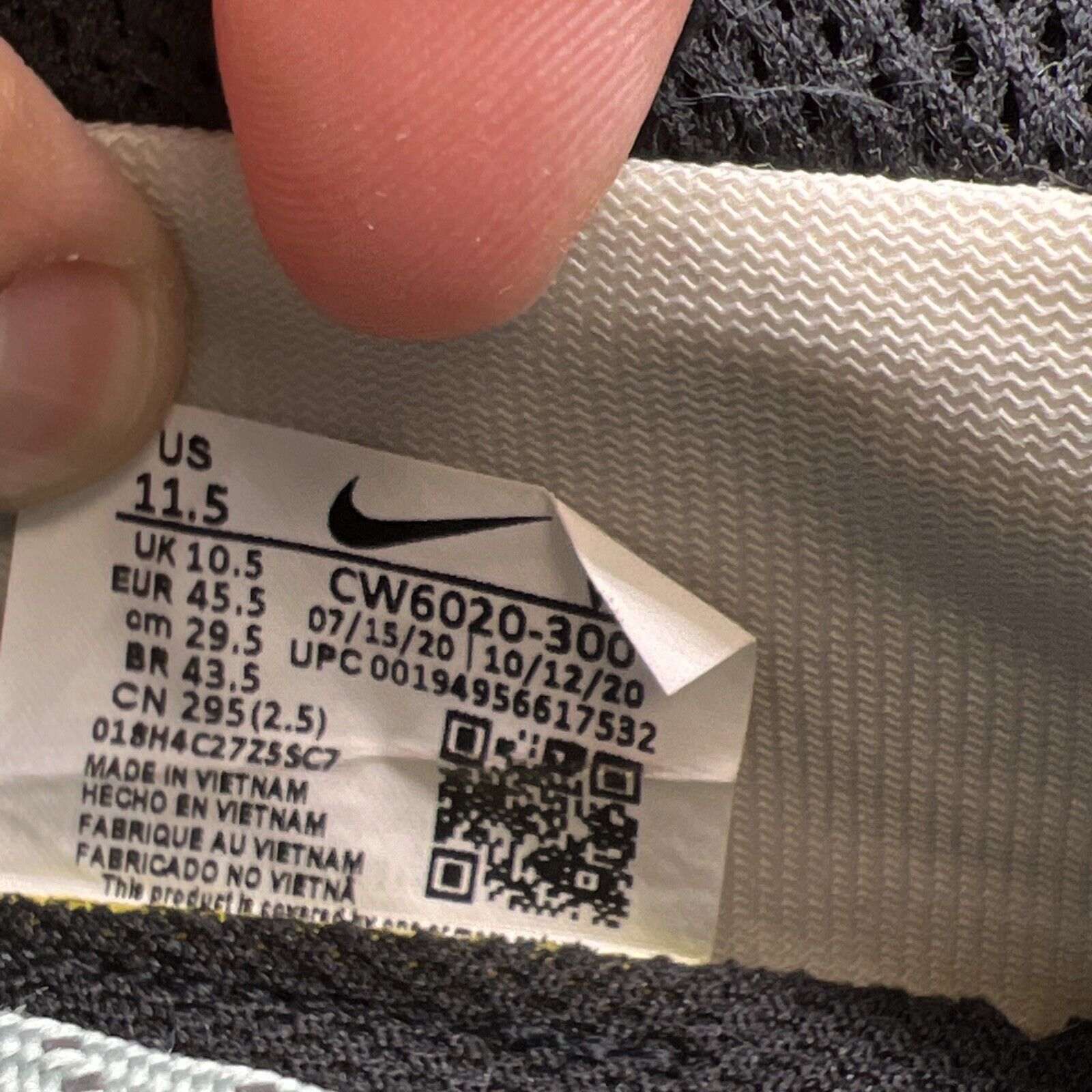 Size 11.5 - Nike ACG Air Nasu Gore-Tex Clay Green (CW6020-300)