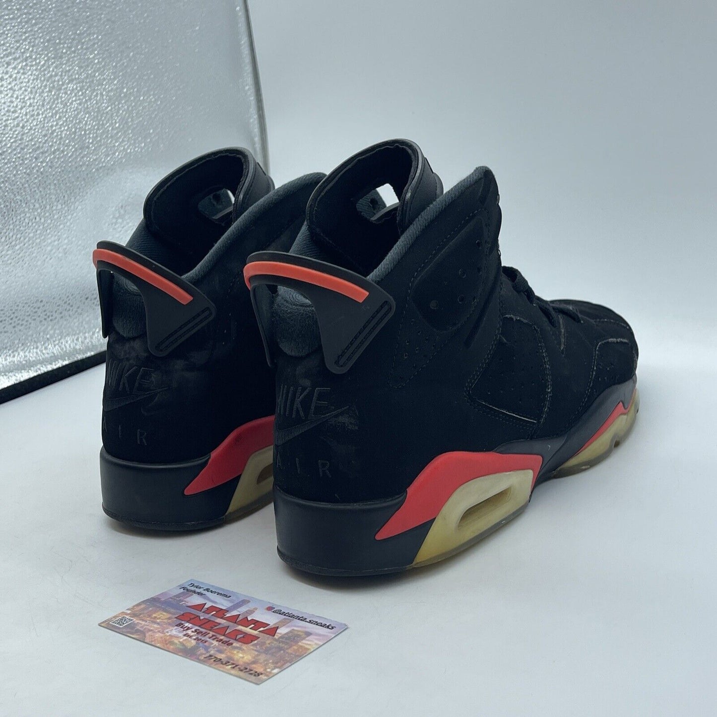 Size 9.5 - Jordan 6 Retro Mid Infrared Black Red White (384664-060)