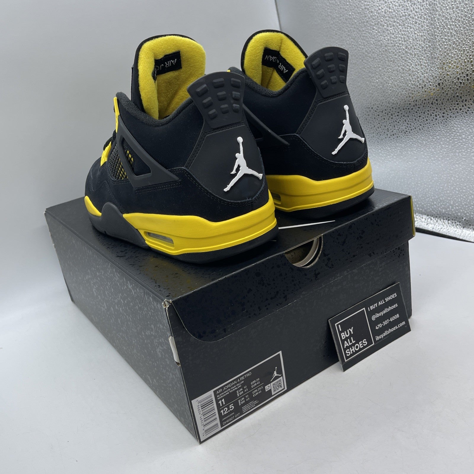 Size 11 - Air Jordan 4 Retro Mid Thunder (DH6927-017)
