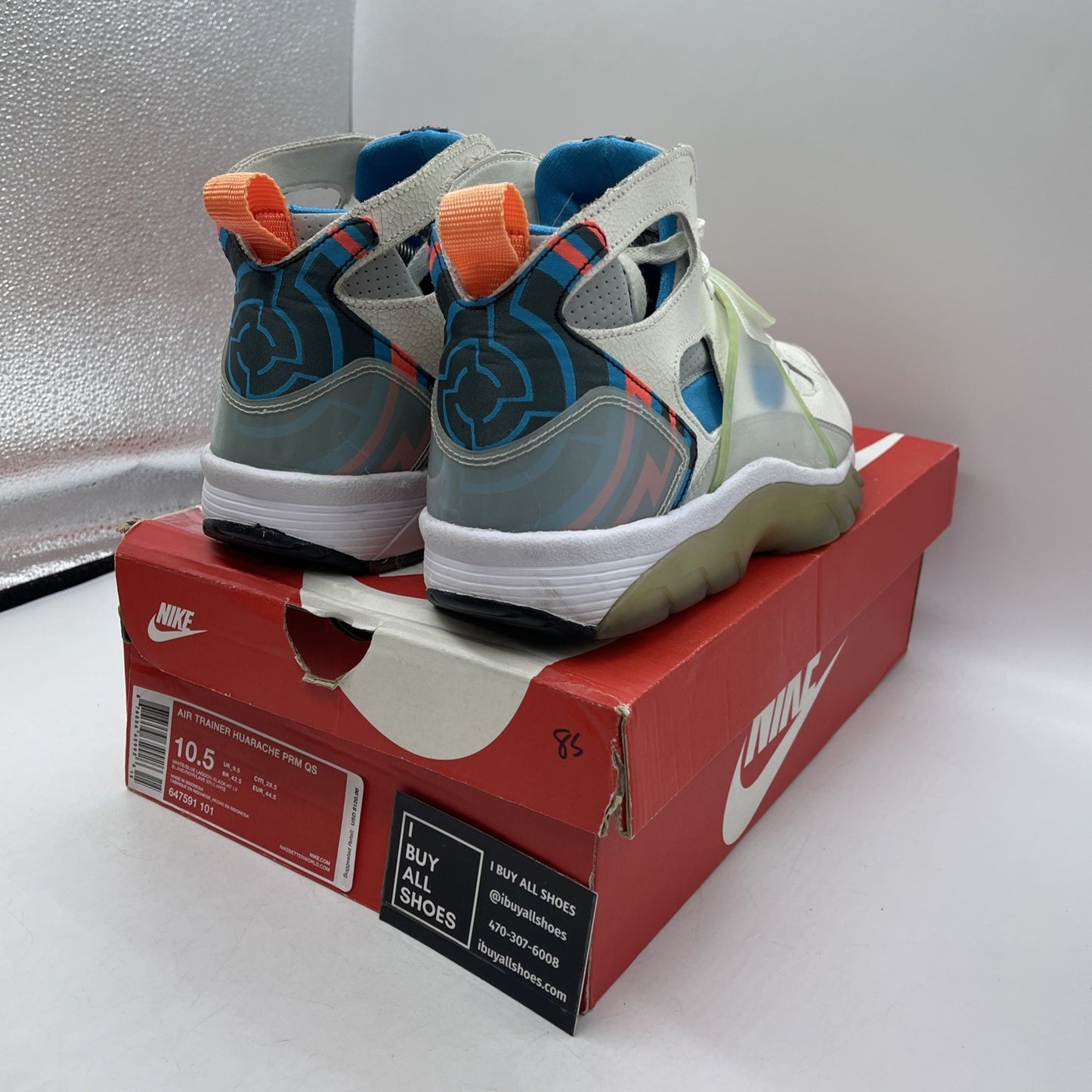 Size 10.5 - Nike Air Trainer Huarache Premium White Leather (647591-101)