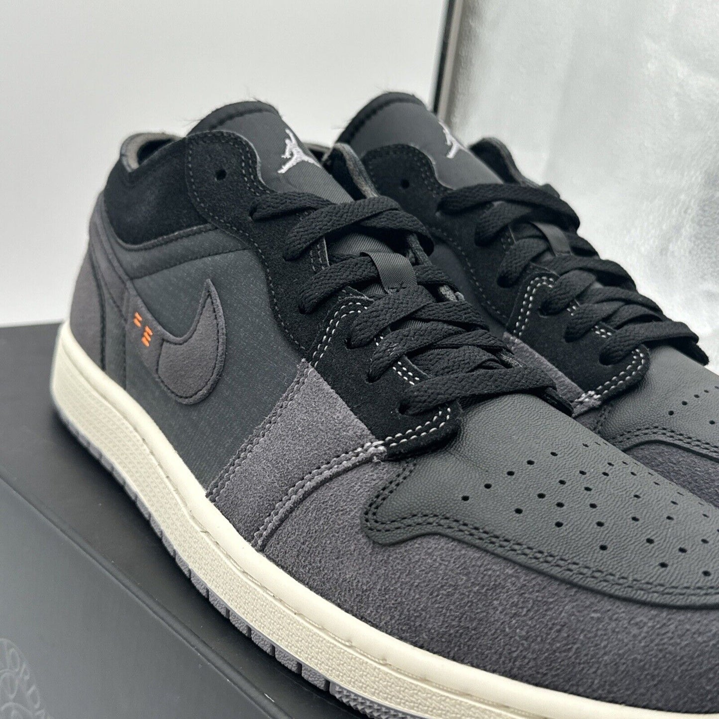 Jordan 1 Low  SE Craft Inside Out Black (DN1635-001) Sizes 11 Orange Grey Beige