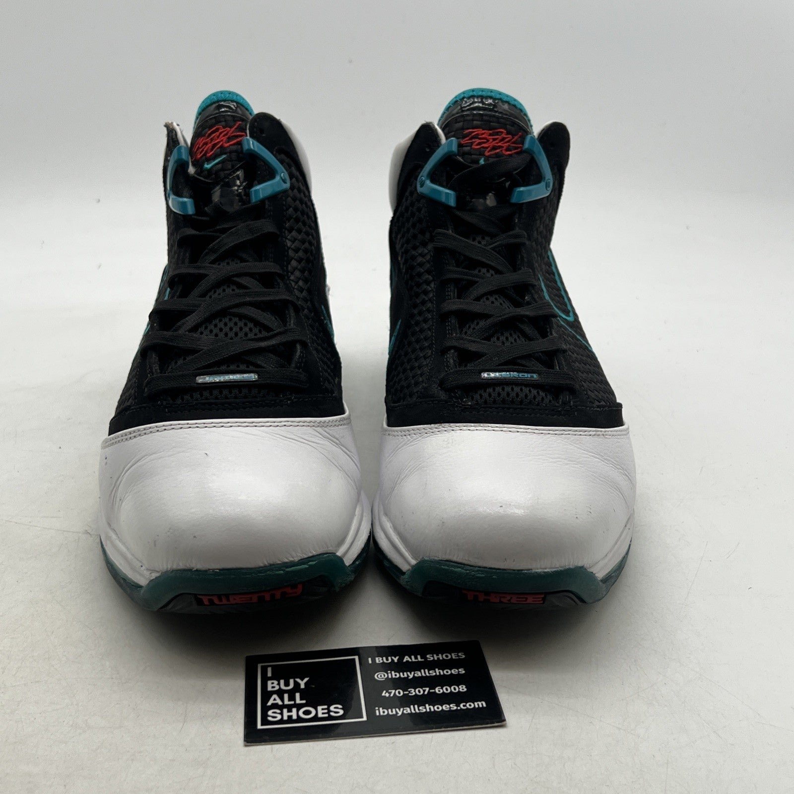 Size 14 - Nike Air Max LeBron 7 Retro QS 2019 Red Carpet (CU5133-100)