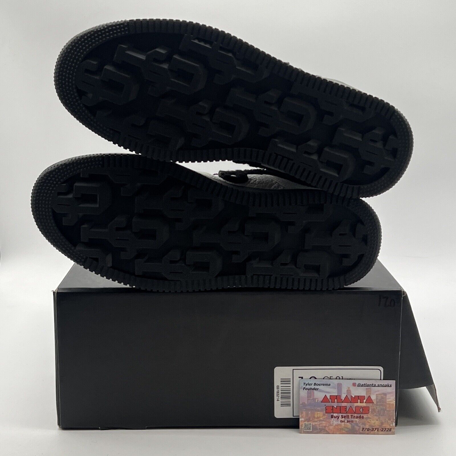 Size 13 - John Geiger GF-01 white/black chenille