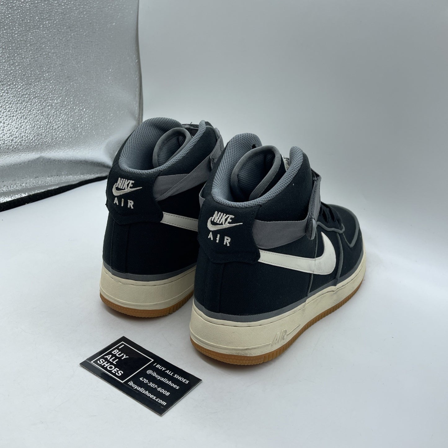 Size 11.5 - Nike Air Force 1 07 LV8 High Black Orange Gum (806403-004)