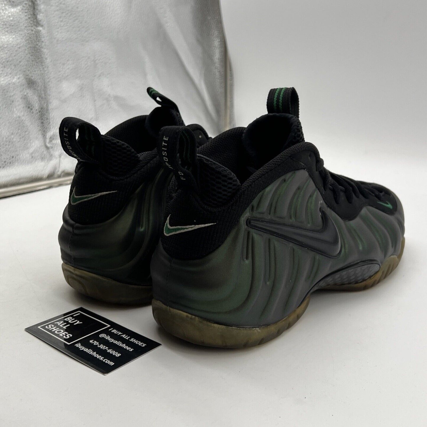 Size 11 - Nike Air Foamposite Pro Pine Green (624041-301)