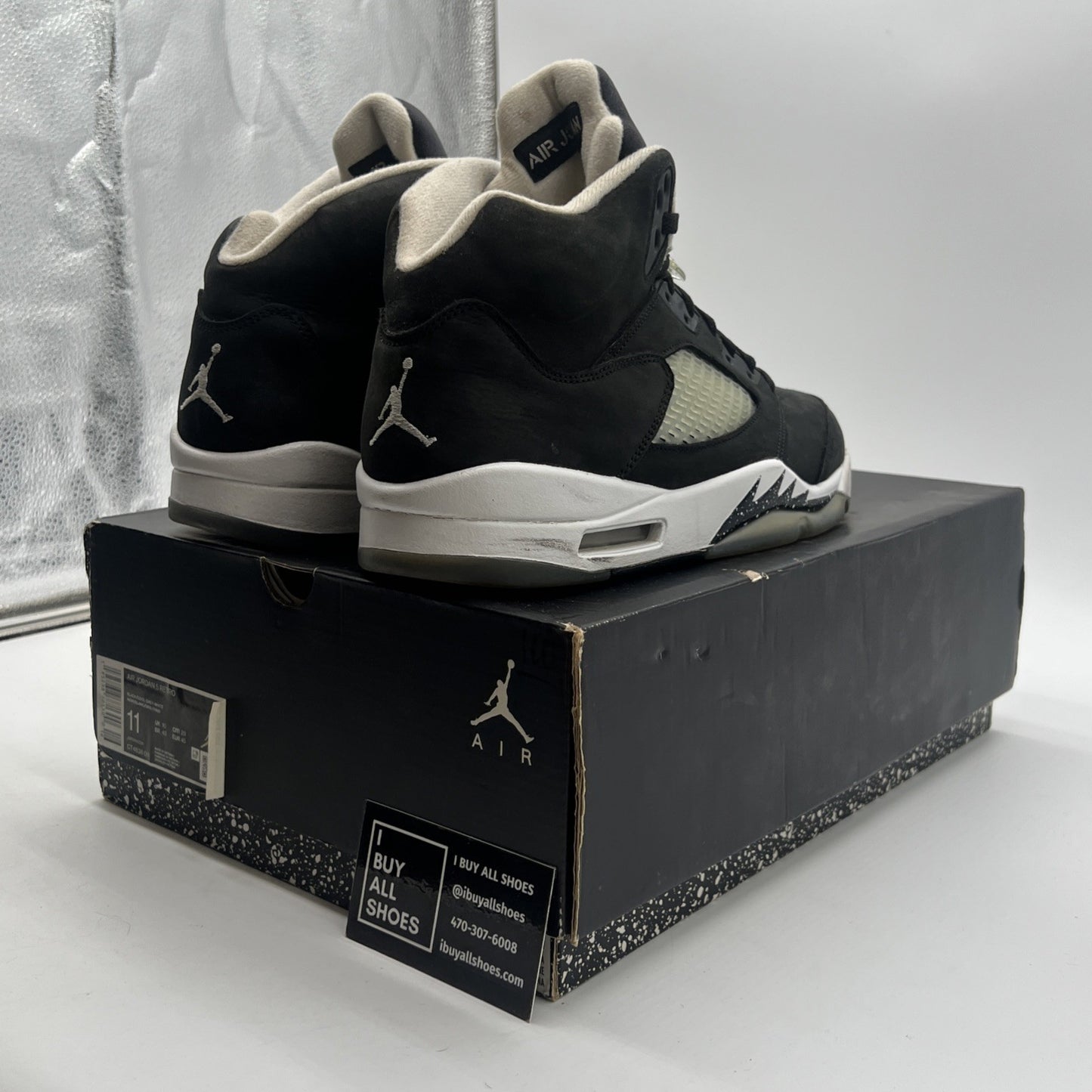 Size 11 - Air Jordan 5 Retro Mid Oreo (CT4838-011)