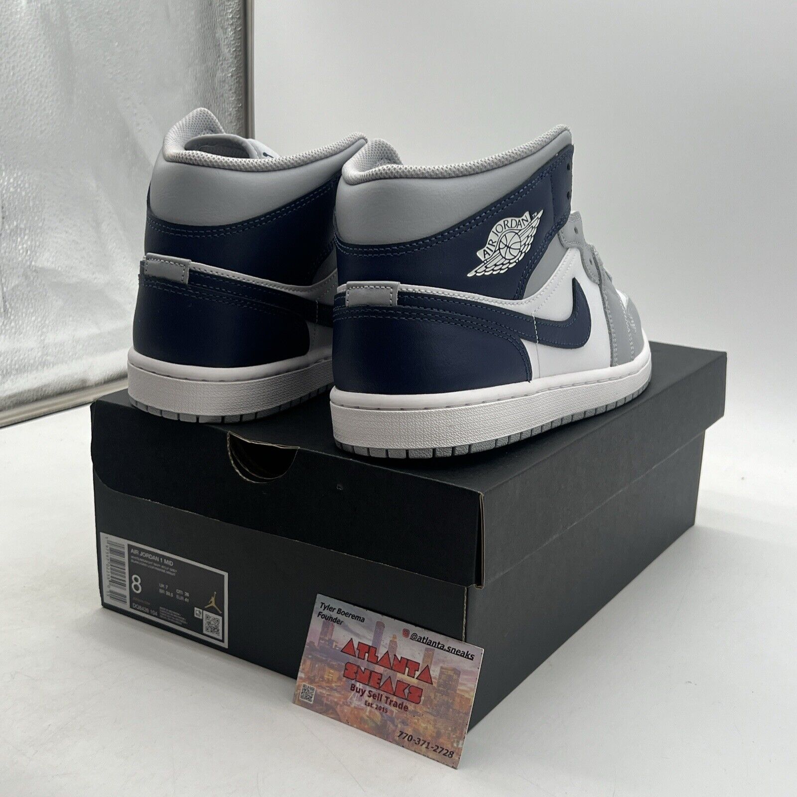 Size 8 - Air Jordan 1 Mid Wolf Grey Midnight Navy (DQ8426-104)