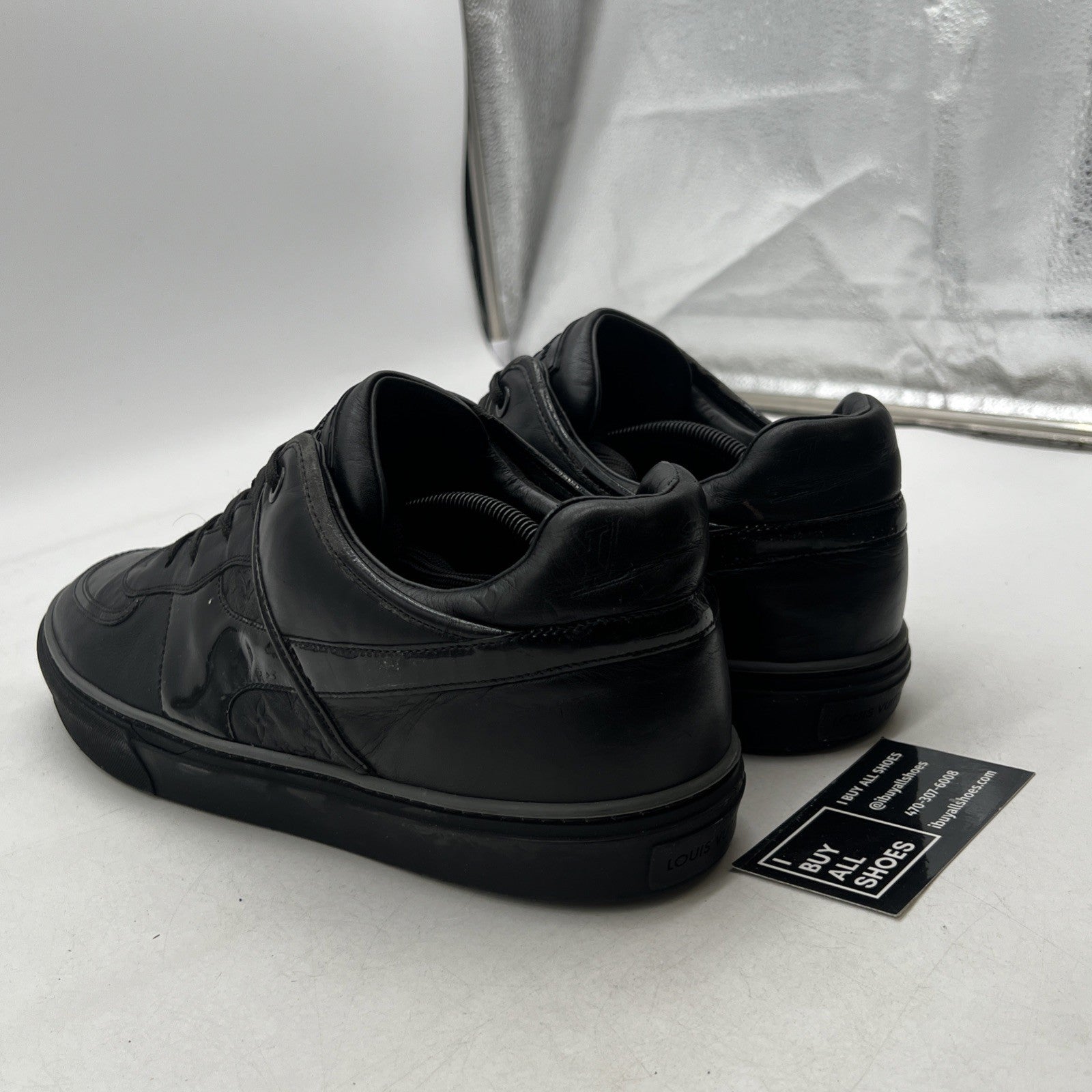 Size 11LV - LOUIS VUITTON MEN'S TOWER BLACK LEATHER LOW TOP "LV" IMPRINT