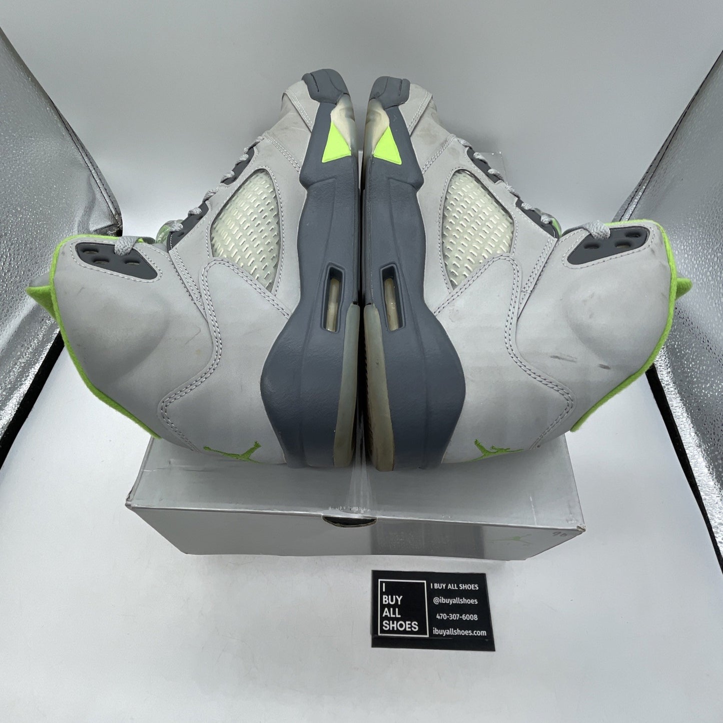 Size 9 - Air Jordan 5 Retro Green Bean (DM9014-003(