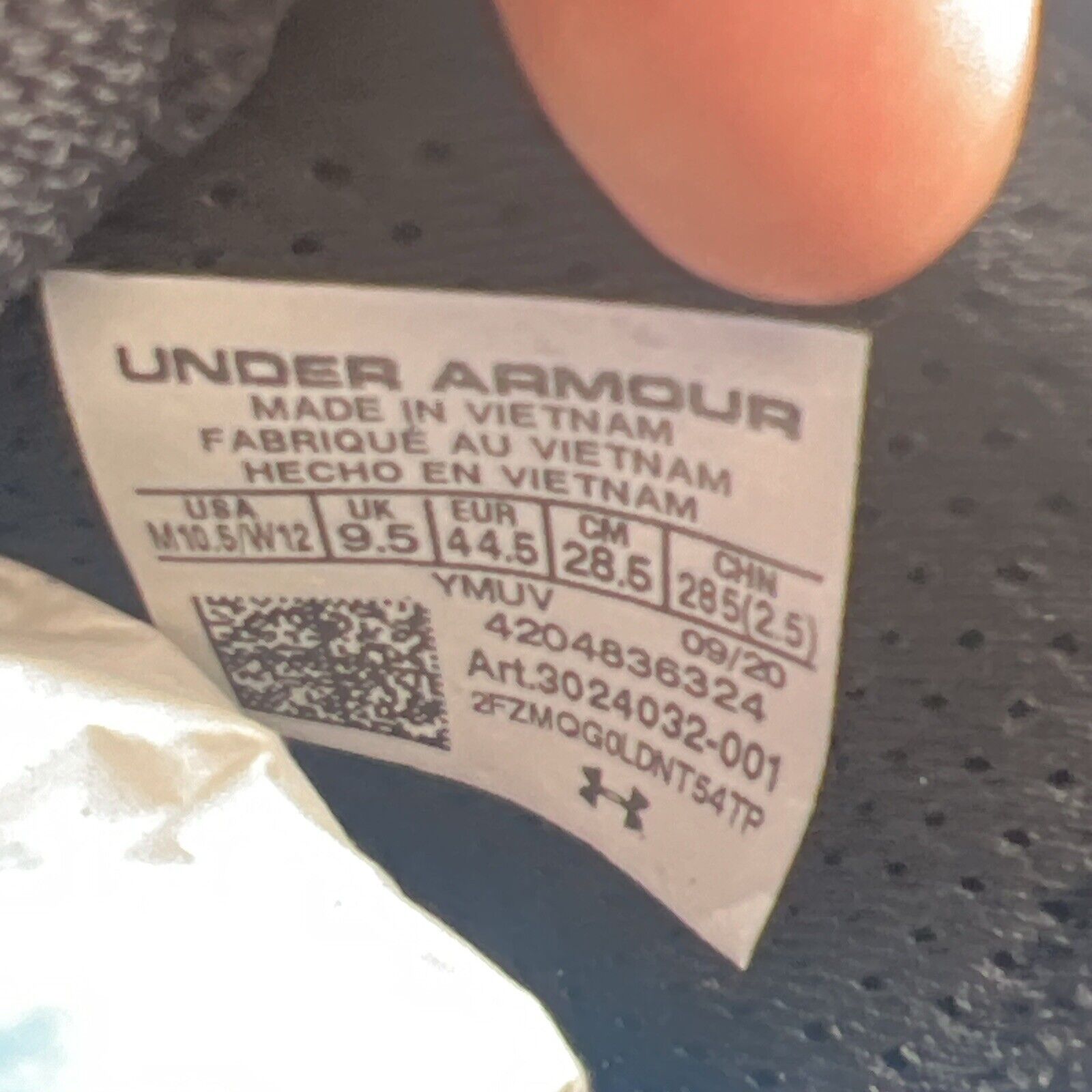 Size 10.5 - Under Armour Curry 8 Tie Dye Black (3024032-001)
