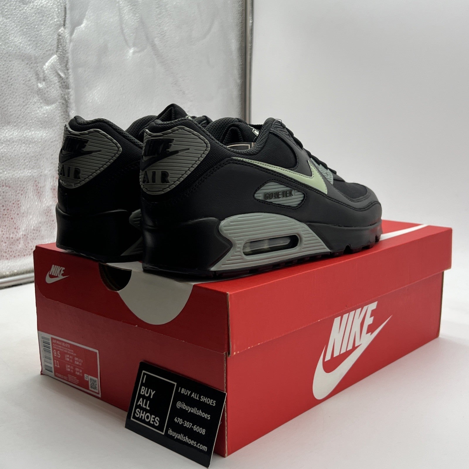 Size 9.5 - Nike Air Max 90 GTX Gore-Tex Black Honeydew Anthracite (FD5810-001)