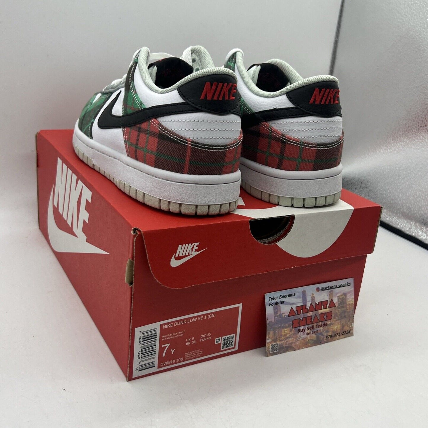 Nike Dunk Low 'Tartan Plaid' White Black Red Grey DV0827-100 Size 7Y Brand New