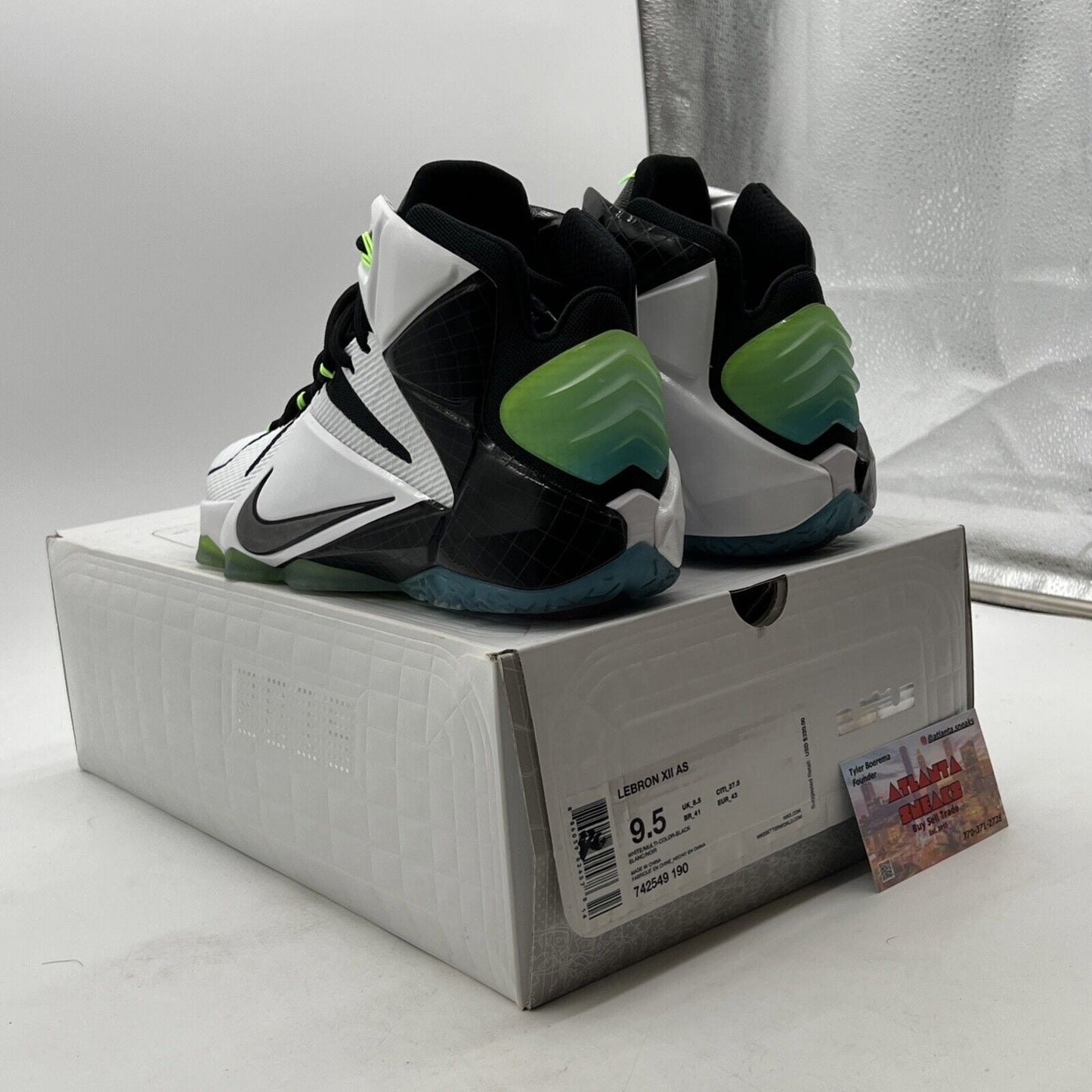 Size 9.5 - Nike LeBron 12 All Star (742549-190)