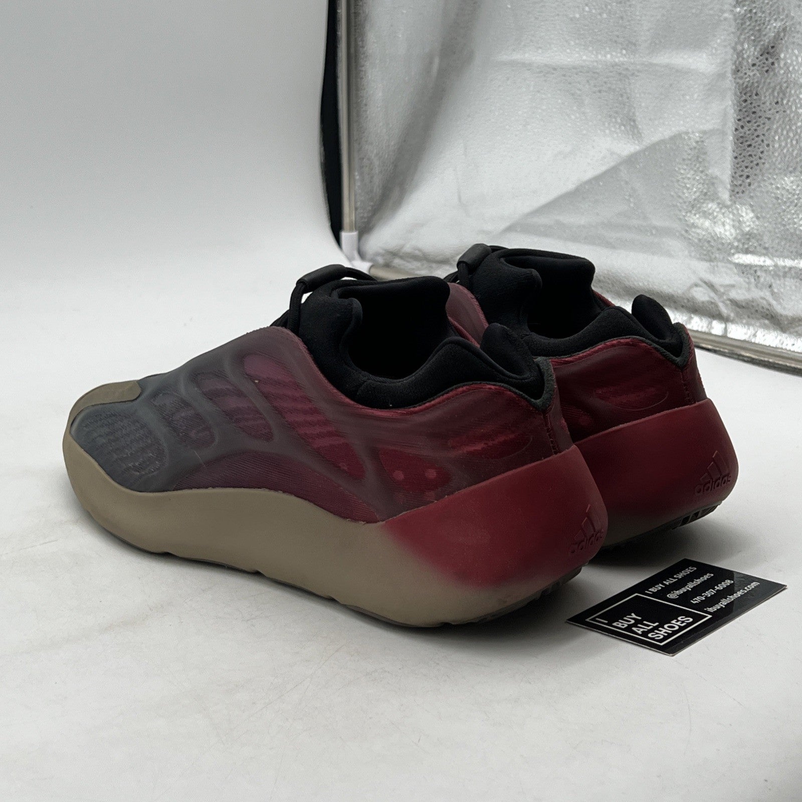 Size 12.5 - adidas Yeezy 700 V3 Fade Carbon (GW1814)