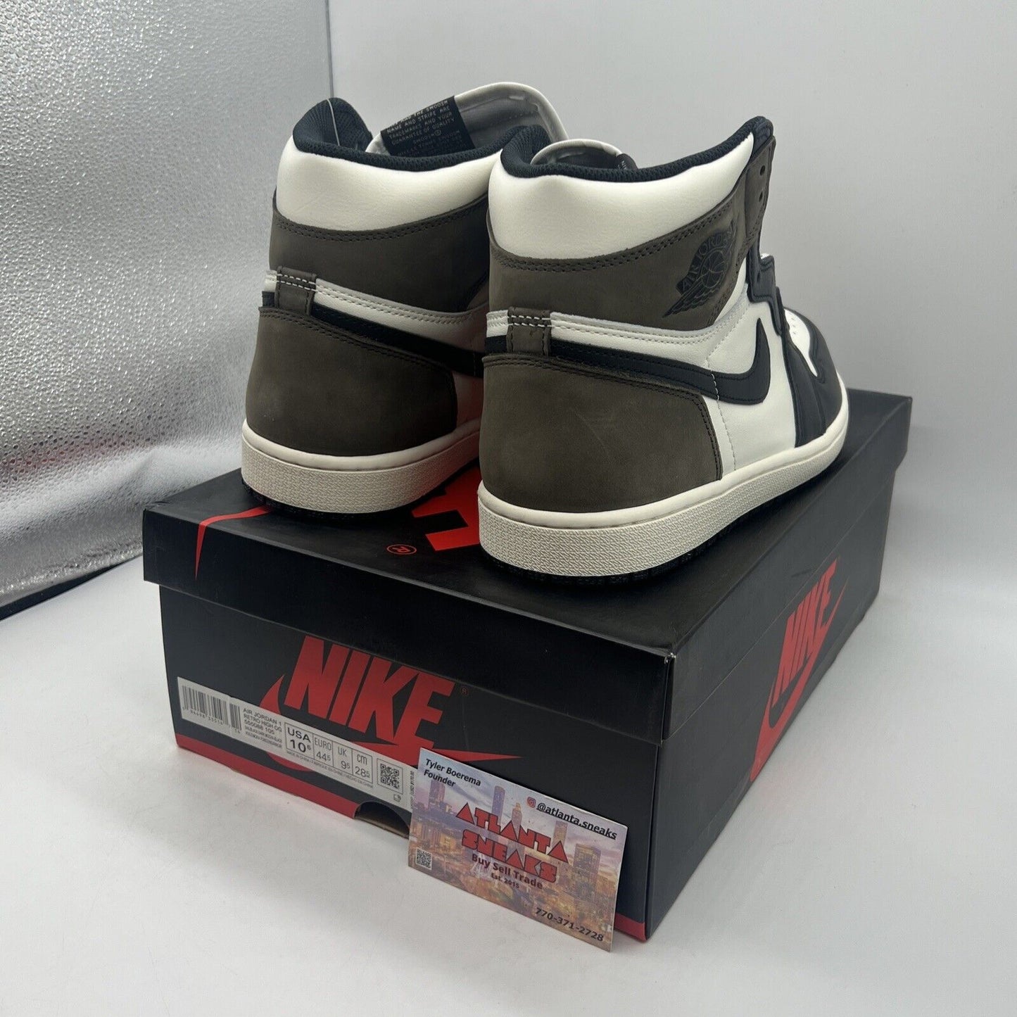 Size 10.5 - Jordan 1 Retro OG High Dark Mocha Black White Brown Brand New Og All