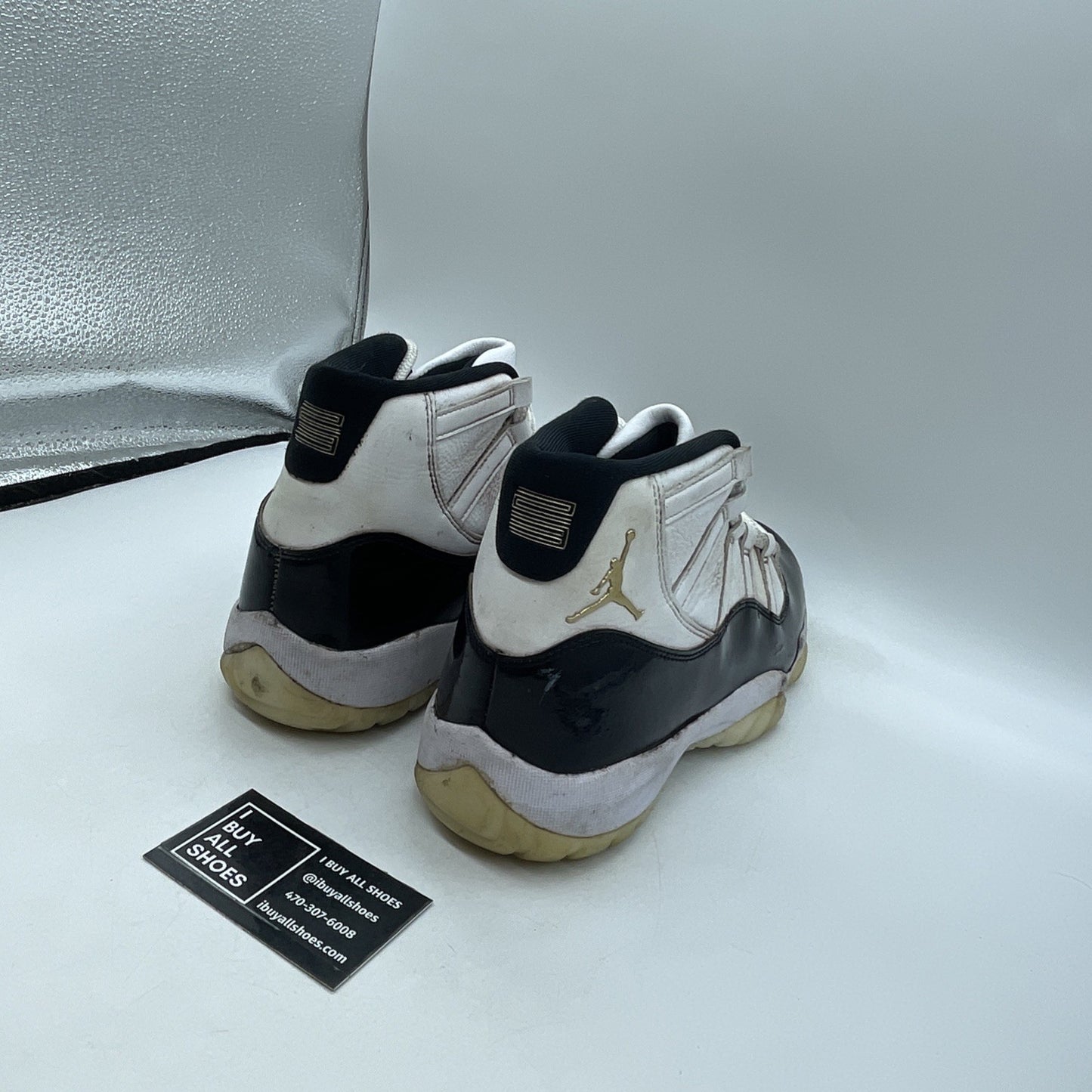 Size 11.5 - Air Jordan 11 Retro Mid Gratitude / Defining Moments (CT8012-170)