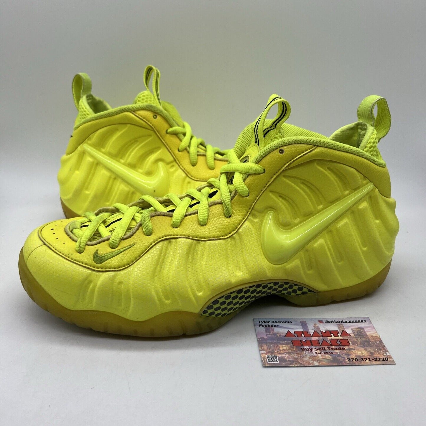 Size 11 - Nike Air Foamposite Pro Volt 2014 (624041-700)