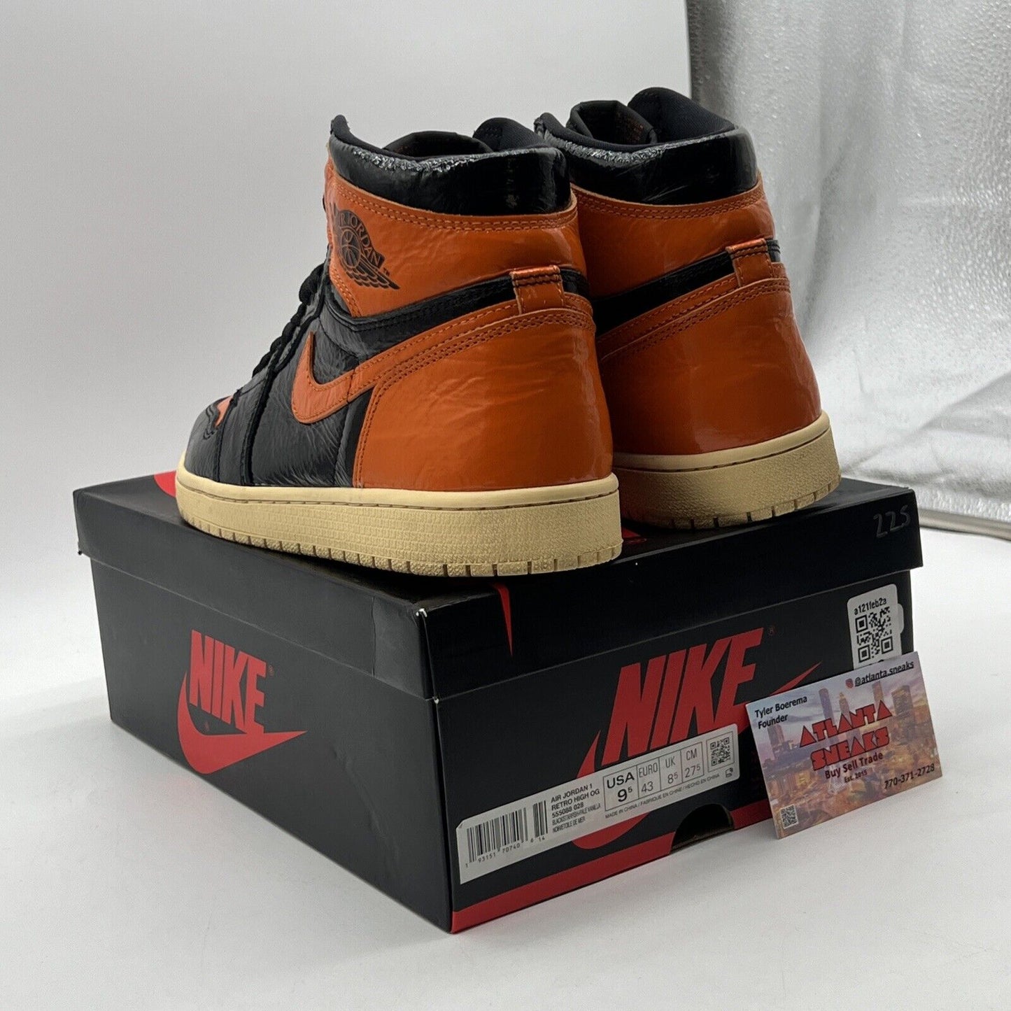 Size 9.5 - Jordan 1 Retro OG High Shattered Backboard 3.0 Black (555088-028)