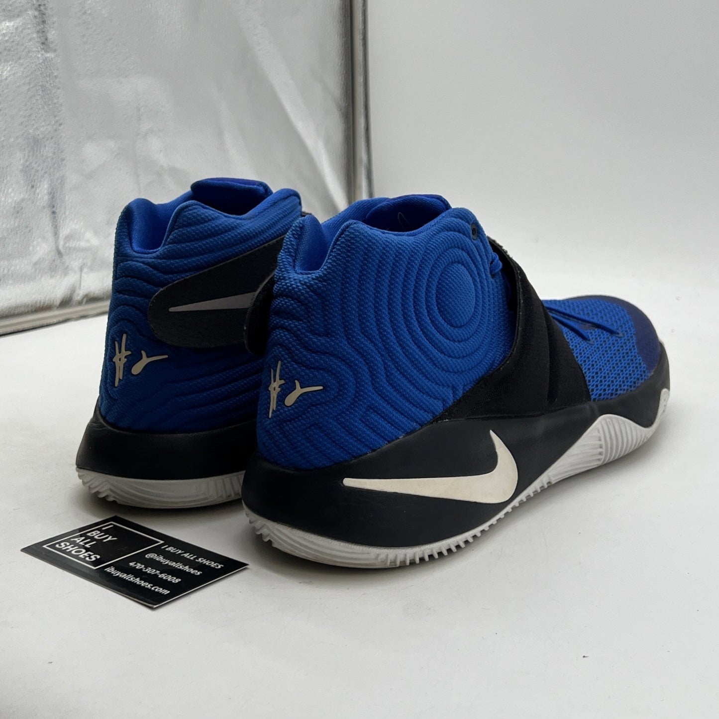 Size 13.5 - Nike Kyrie 2 Brotherhood (819583-444)